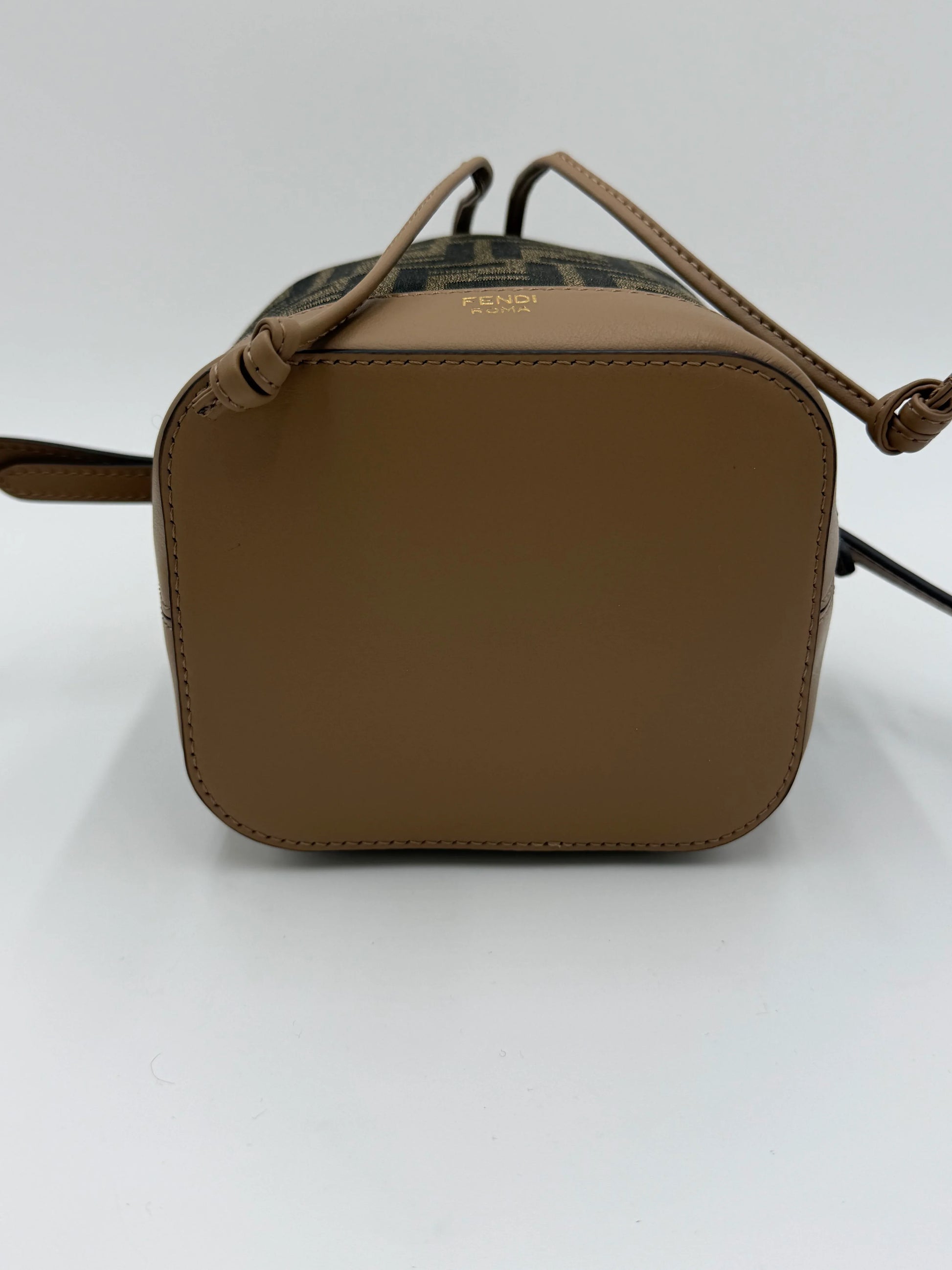 Fendi-Secchiello-Mon-Tresor-Small-in-Tessuto-FF-e-Pelle-Beige-70263876354372 - Pally Vintage Closet