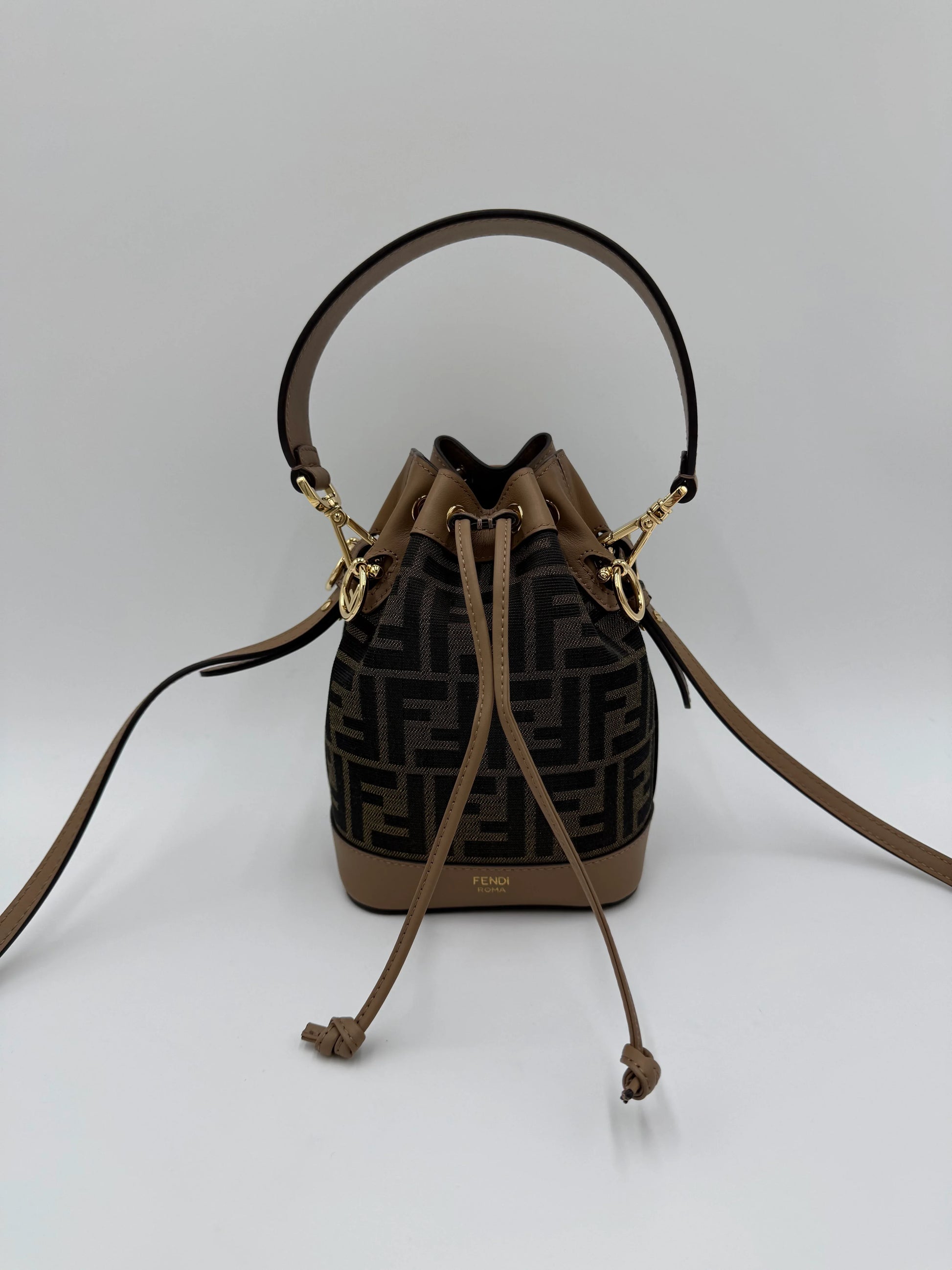 Fendi-Secchiello-Mon-Tresor-Small-in-Tessuto-FF-e-Pelle-Beige-70263876550980 - Pally Vintage Closet