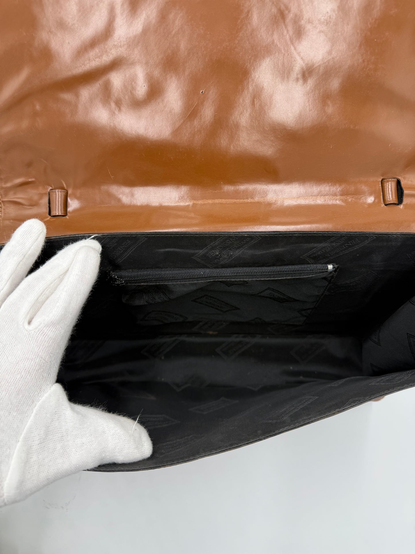 Fendissime by Fendi Borsa Vintage in Pelle Lucida Marrone - Pally Vintage Closet