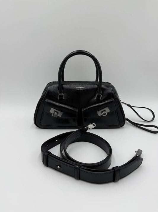 FA693308-C6A0-4583-BD15-2CCCE925368E - Pally Vintage Closet