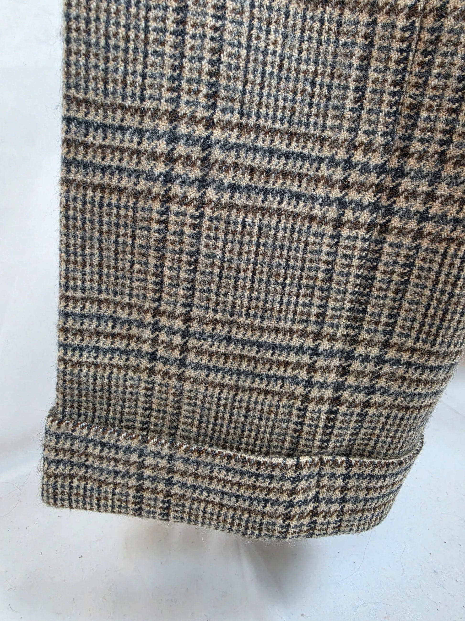 Gianfranco-Ferr-Forma-Completo-Vintage-Lana-Vergine-a-Quadri-70263543267652 - Pally Vintage Closet