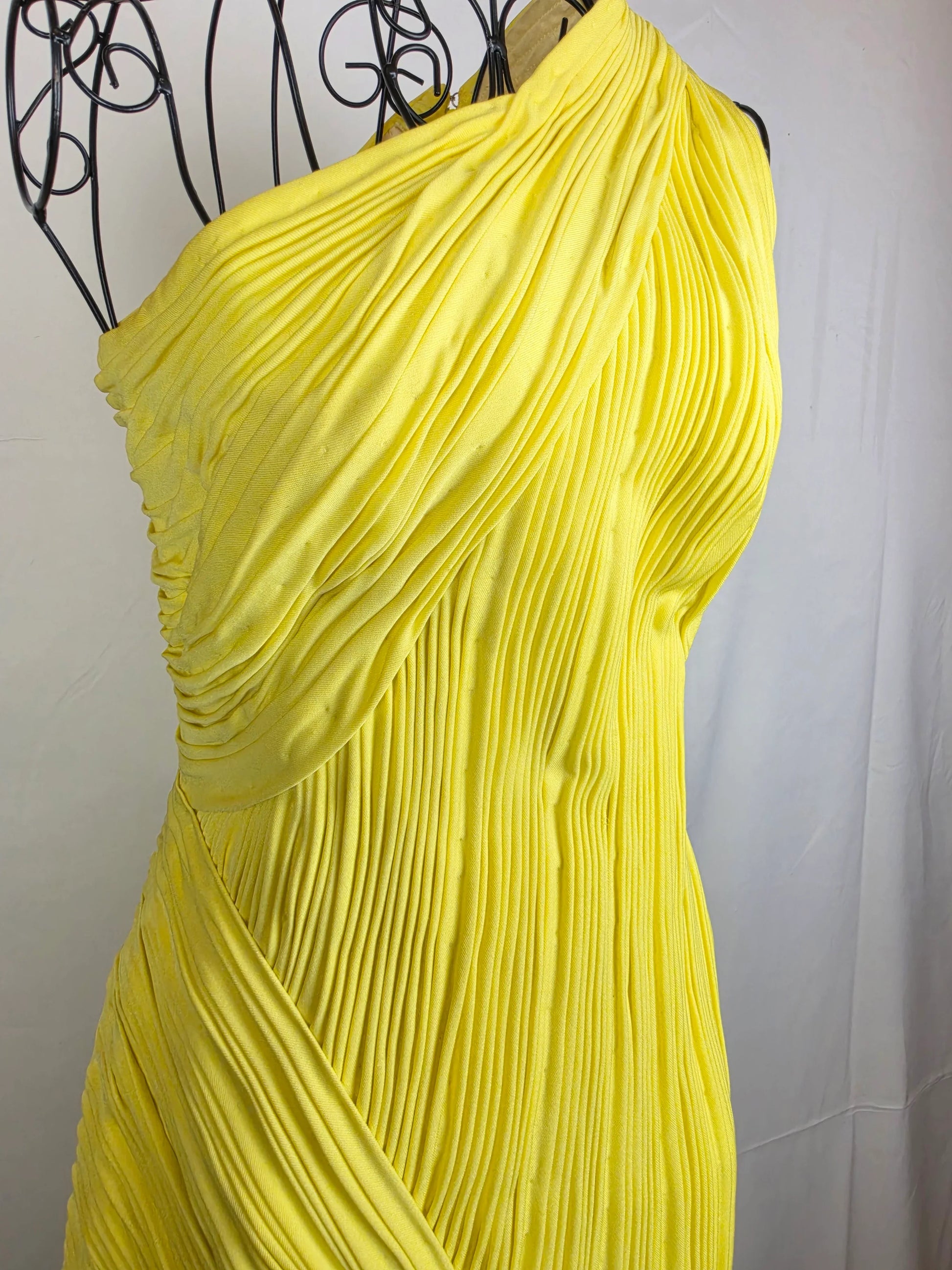 12E45694-3129-48E7-BDBD-DAB38C9E97F1 - Pally Vintage Closet