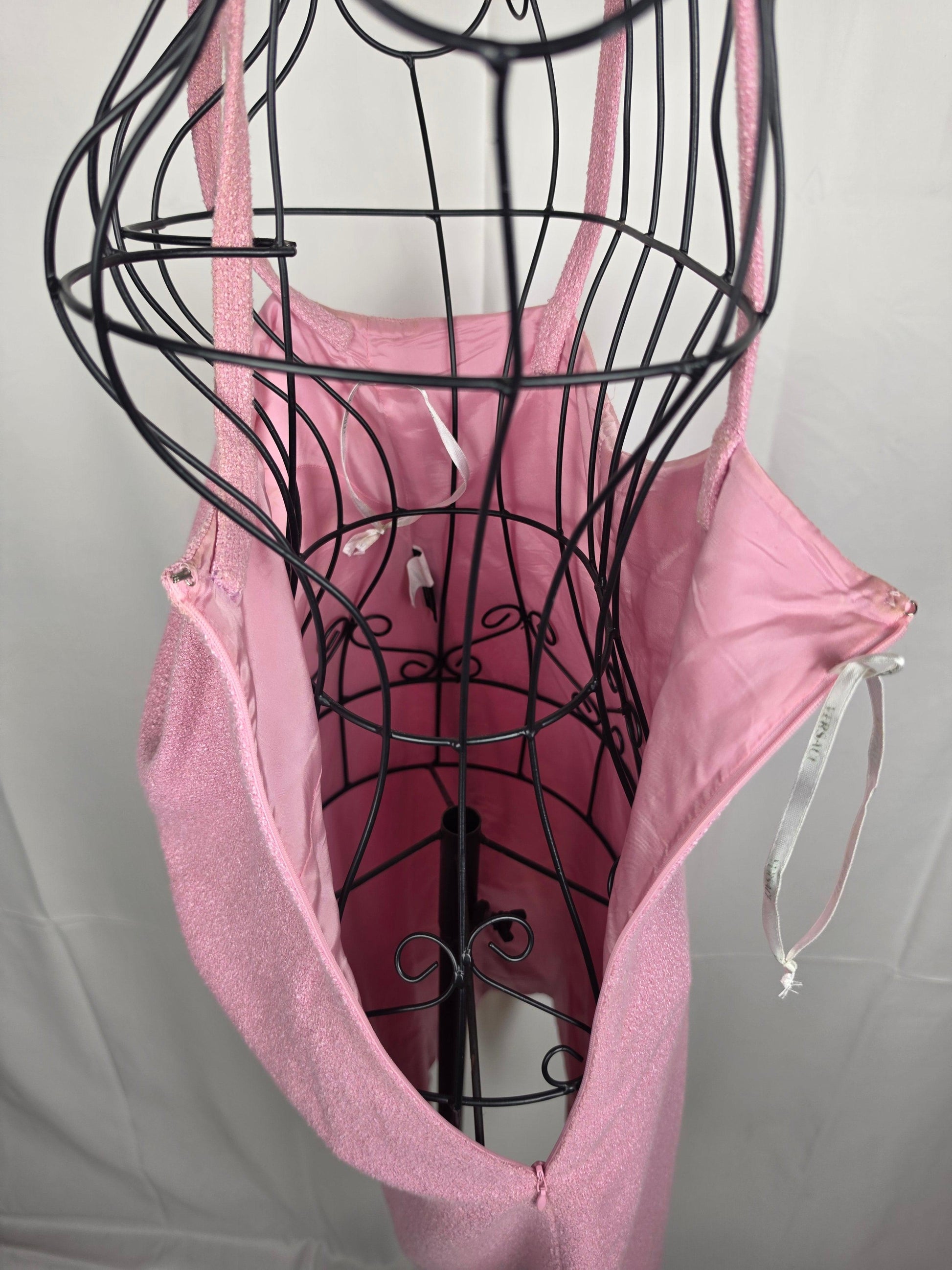 Gianni Versace Completo Vintage Abito e Soprabito in Tweed Bouclé Rosa Shimmer - Pally Vintage Closet