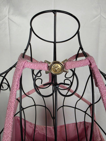 Gianni Versace Completo Vintage Abito e Soprabito in Tweed Bouclé Rosa Shimmer - Pally Vintage Closet