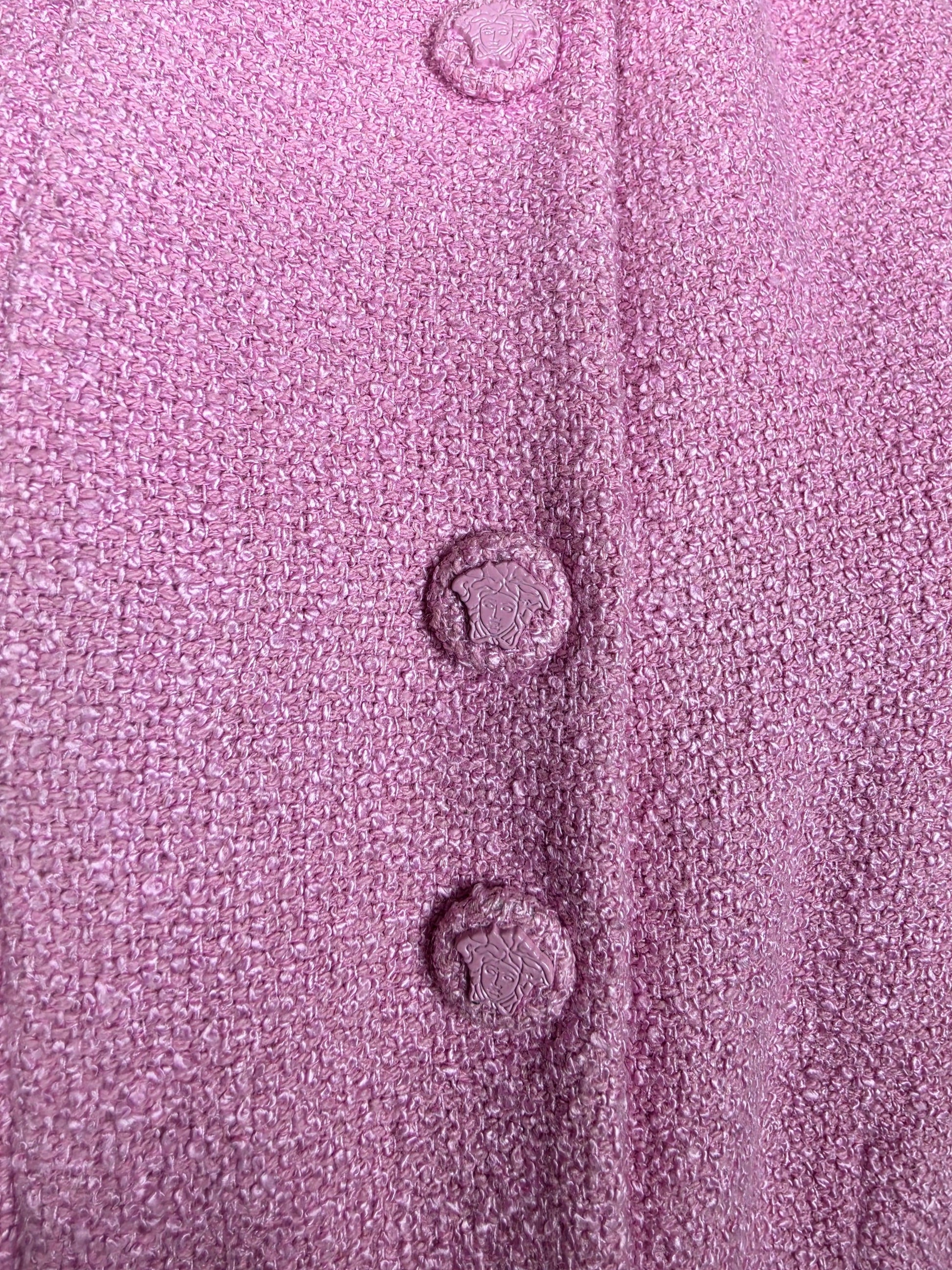 Gianni Versace Completo Vintage Abito e Soprabito in Tweed Bouclé Rosa Shimmer - Pally Vintage Closet