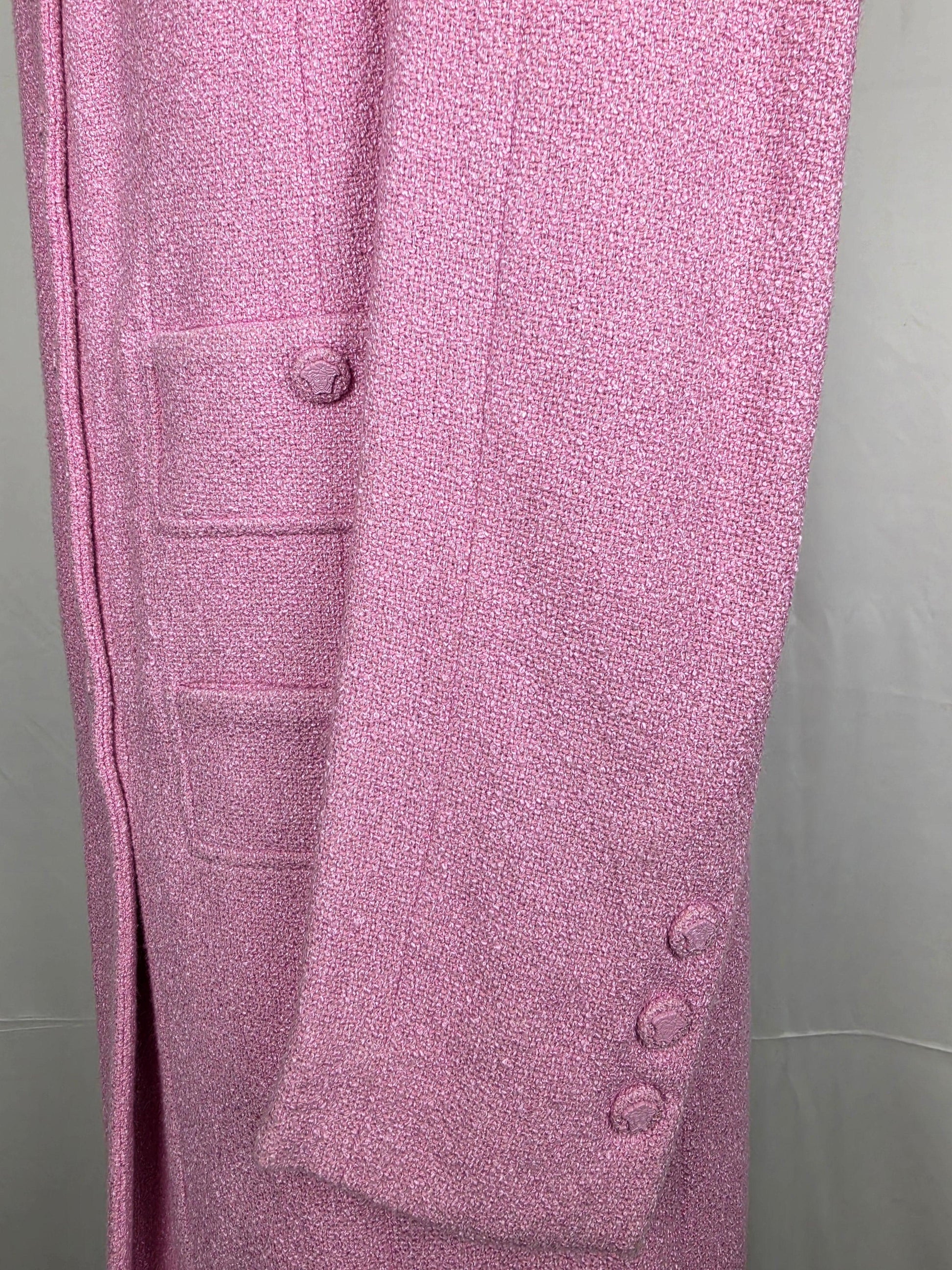 Gianni Versace Completo Vintage Abito e Soprabito in Tweed Bouclé Rosa Shimmer - Pally Vintage Closet