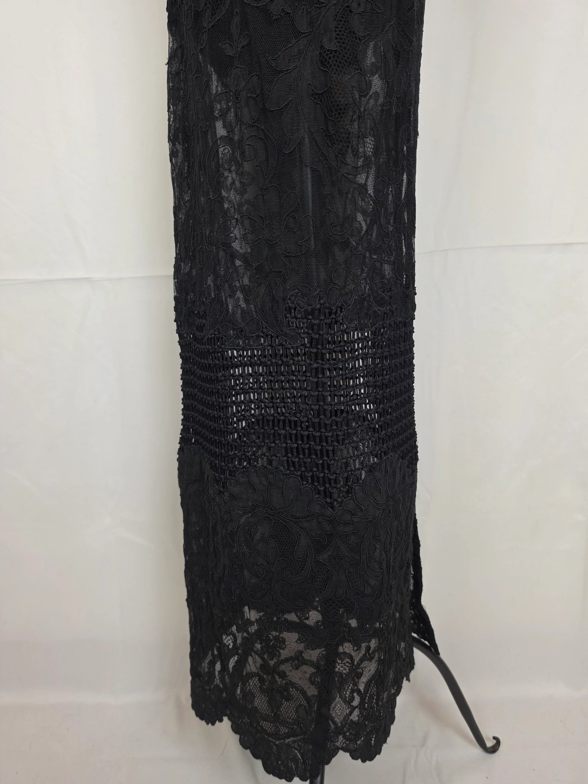 Gianni-Versace-Couture-Abito-Bustier-d-Archivio-1993-in-Pizzo-e-Maglia-Nero-70263559291204 - Pally Vintage Closet
