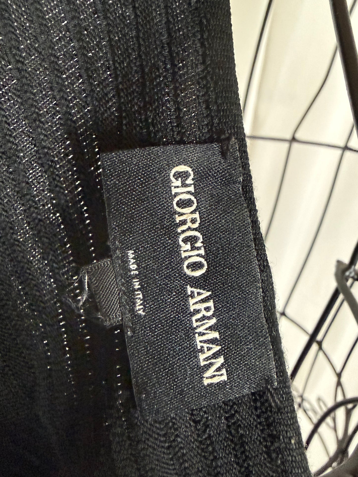 Giorgio Armani Maglione in Lana Vergine Texturizzato Nero - Pally Vintage Closet