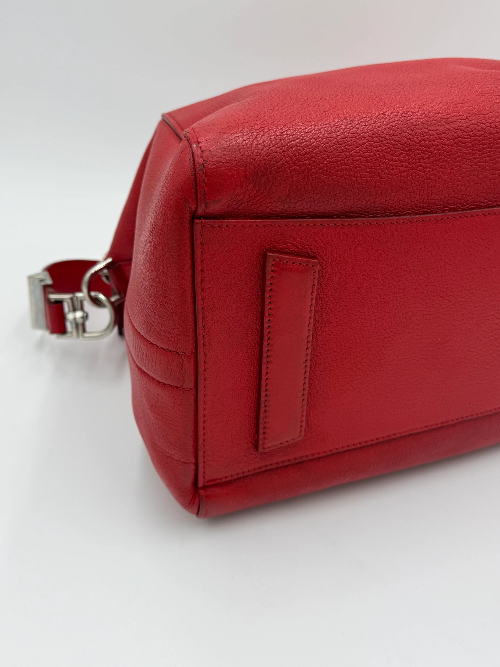 Givenchy-Borsa-Antigona-Grande-in-Pelle-Rossa-69938225316164 - Pally Vintage Closet