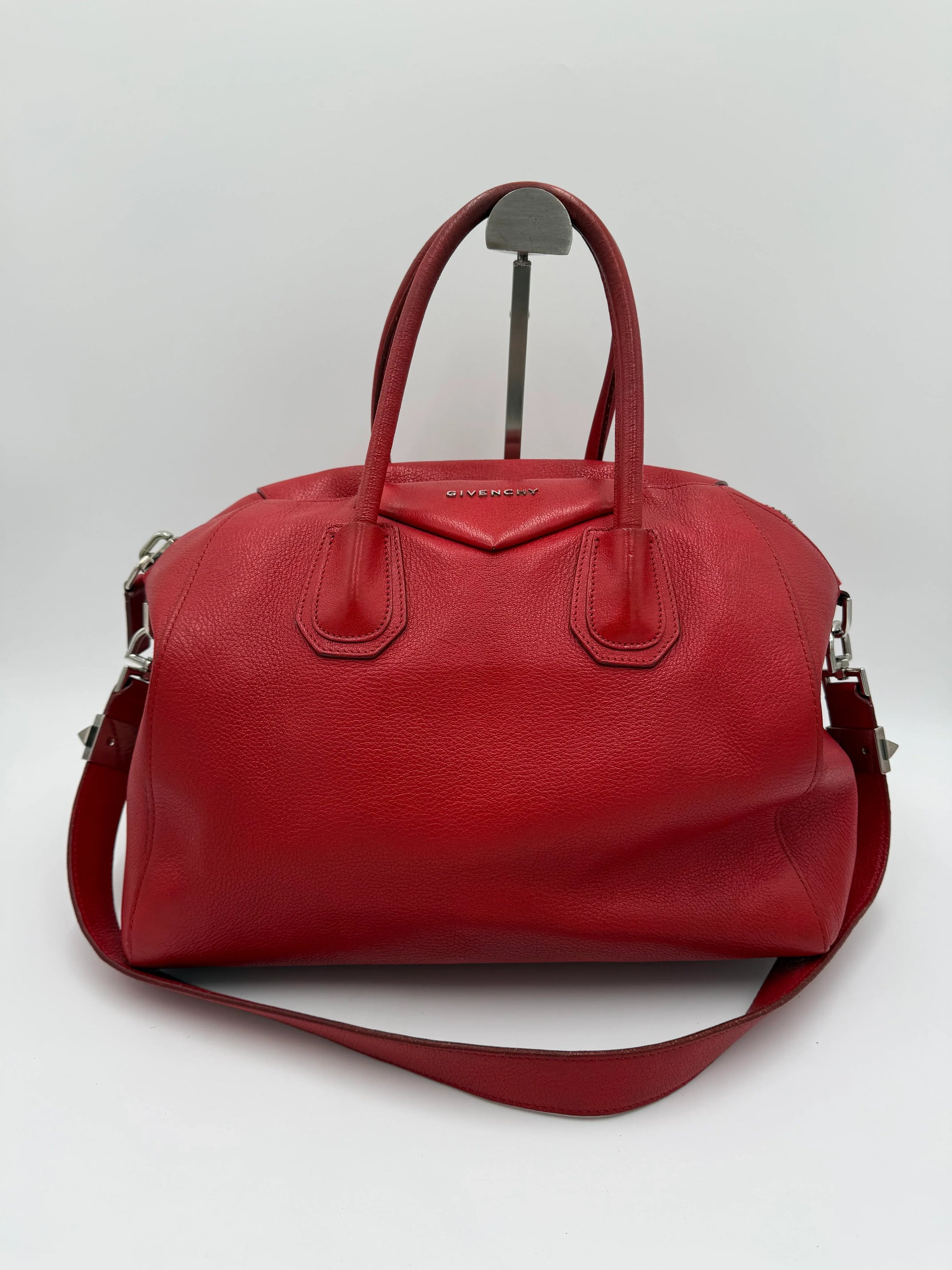 Givenchy-Borsa-Antigona-Grande-in-Pelle-Rossa-69938225447236 - Pally Vintage Closet