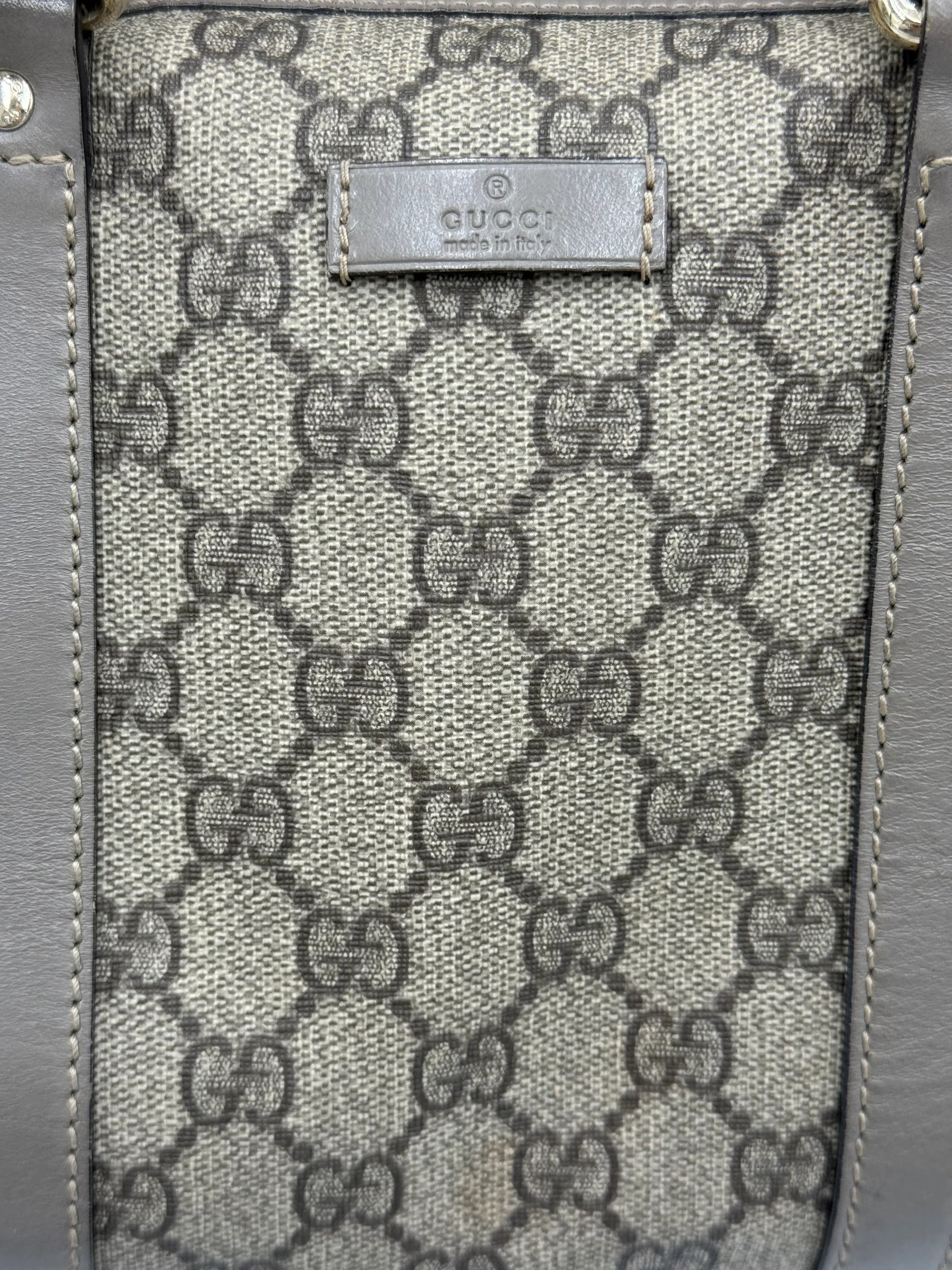 Gucci-Bauletto-Joy-in-Tela-GG-Supreme-e-Pelle-Taupe-69515623235908 - Pally Vintage Closet