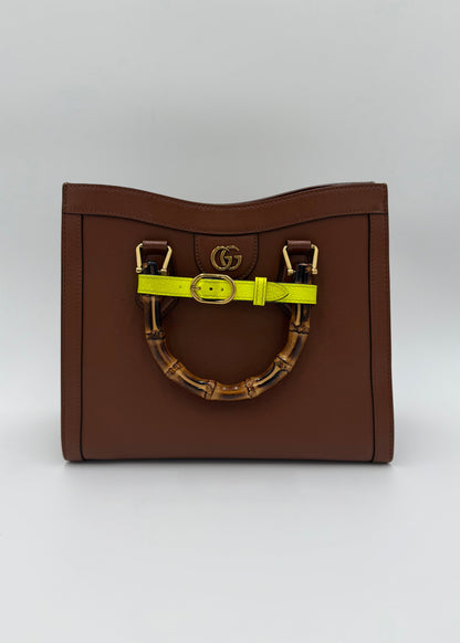 Gucci Borsa Diana Tote Media in Pelle con Manici Bamboo Marrone