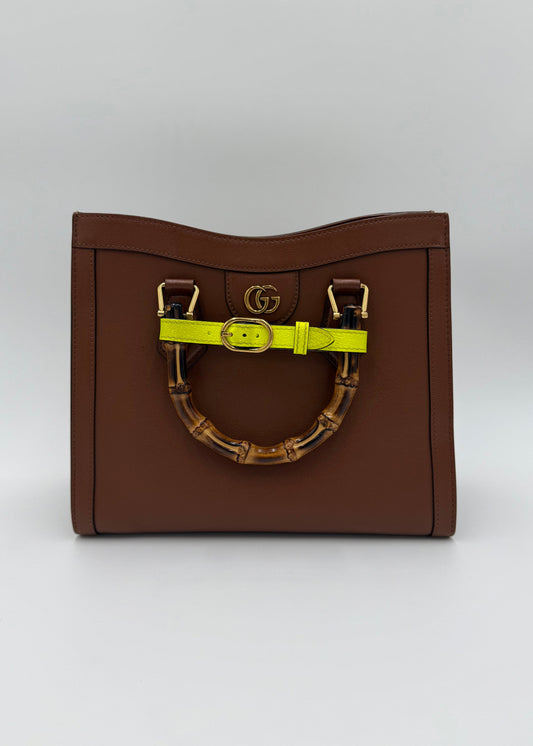Gucci Borsa Diana Tote Media in Pelle con Manici Bamboo Marrone