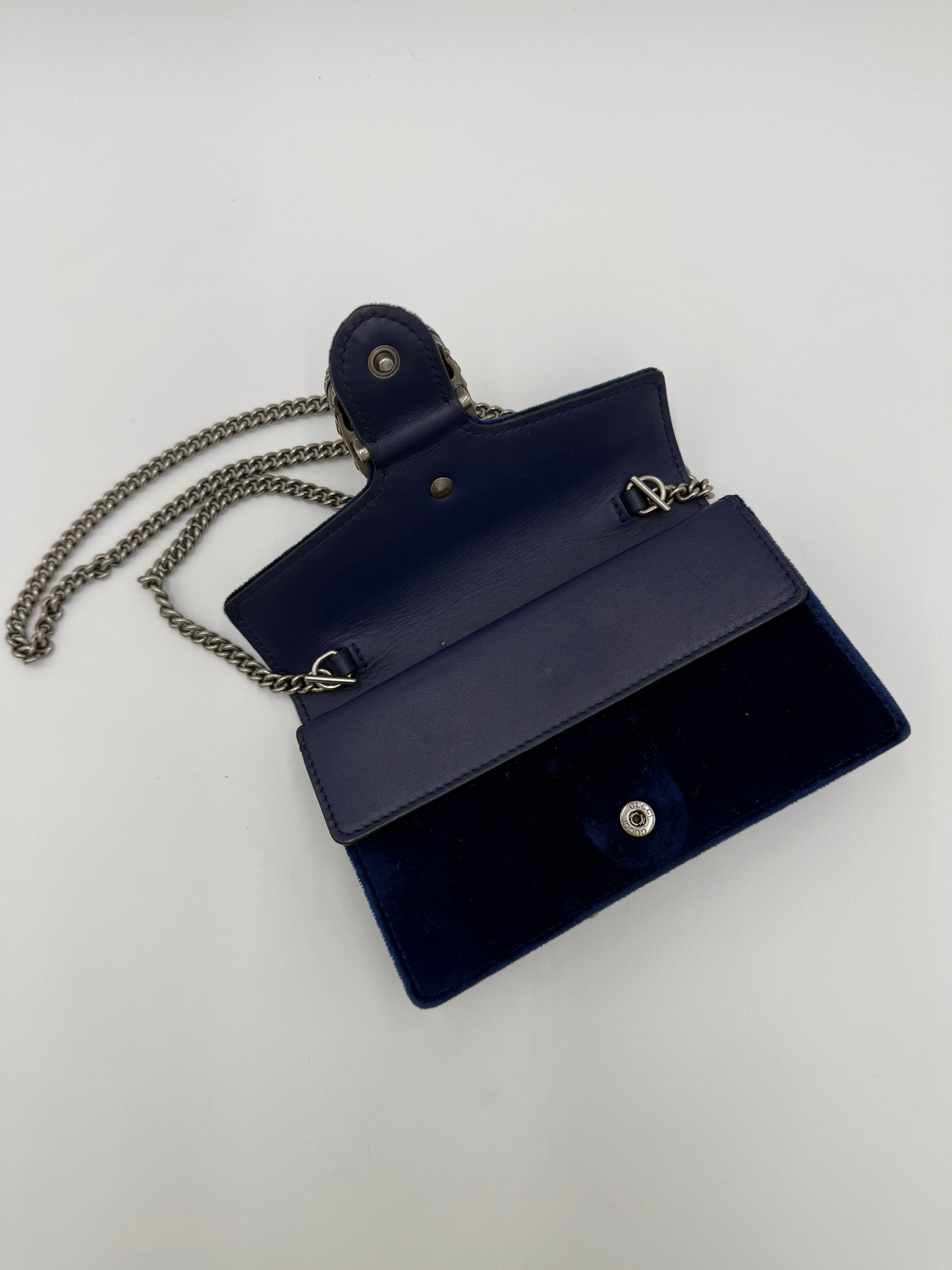 Gucci Borsa Dionysus Super Mini in Velluto Blu Cobalto - Pally Vintage Closet