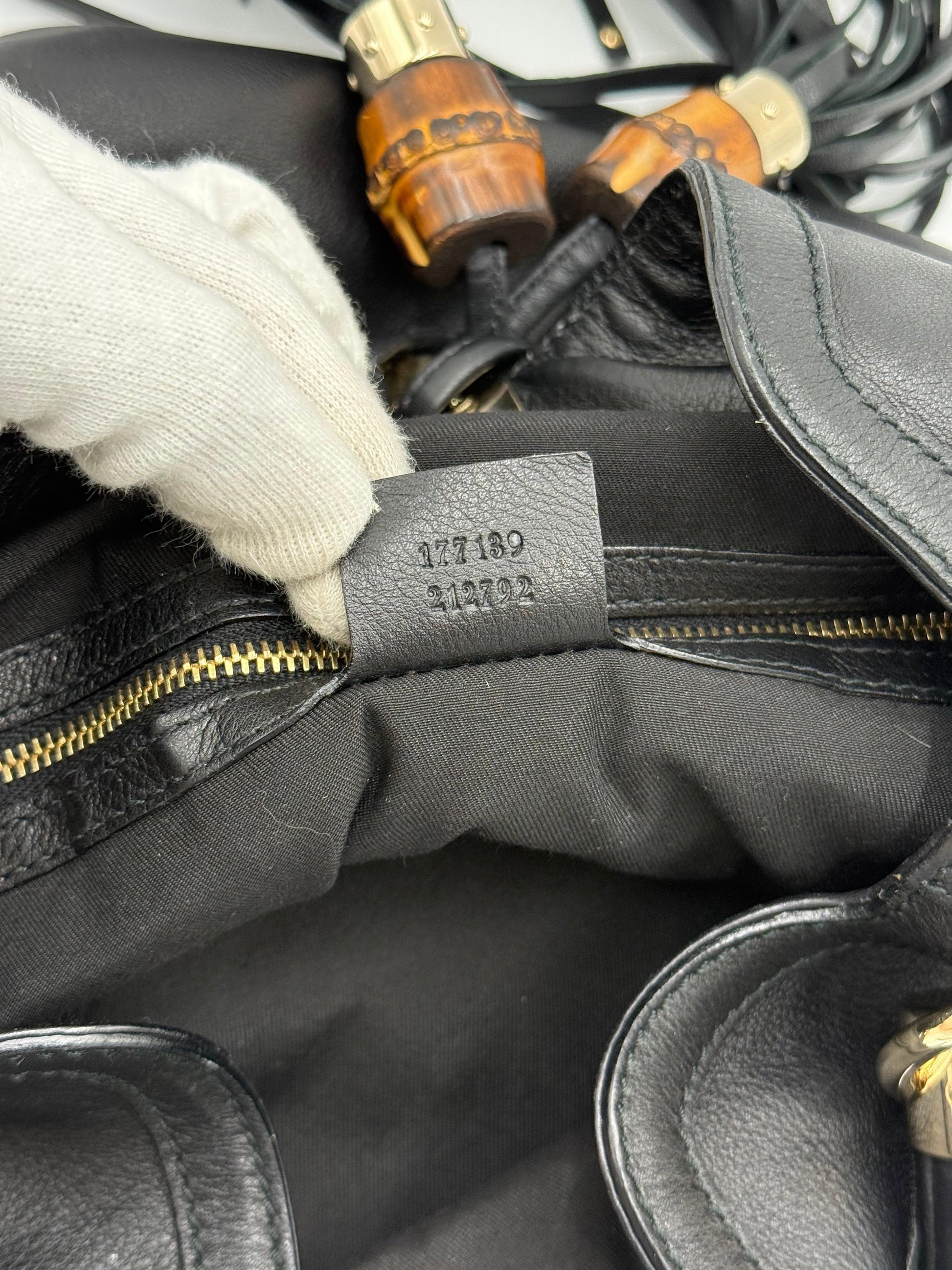 Gucci-Borsa-Indy-Top-Handle-in-Pelle-Nera-con-Dettagli-Bamboo-70493940056388 - Pally Vintage Closet