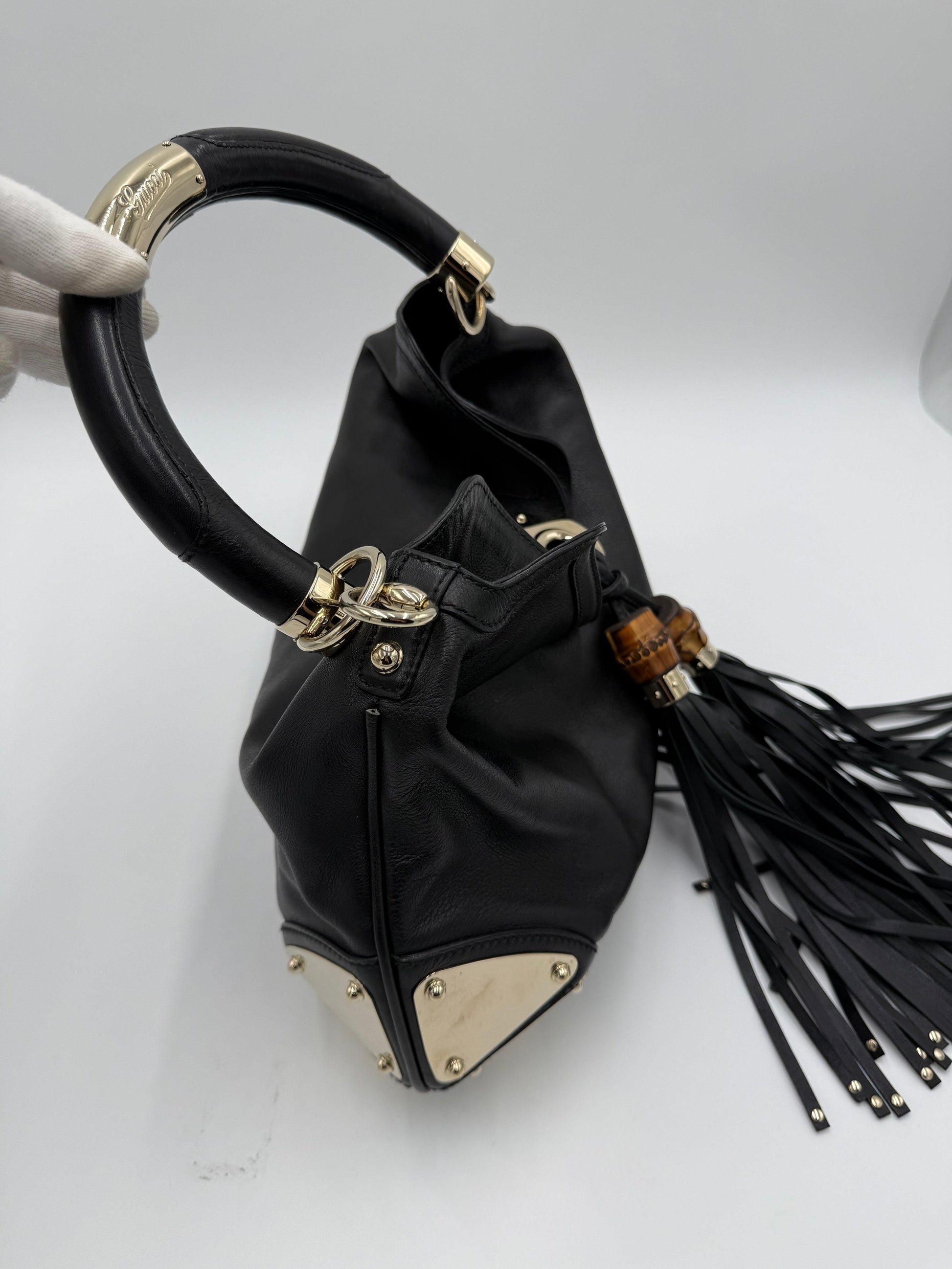 Gucci-Borsa-Indy-Top-Handle-in-Pelle-Nera-con-Dettagli-Bamboo-70493940187460 - Pally Vintage Closet