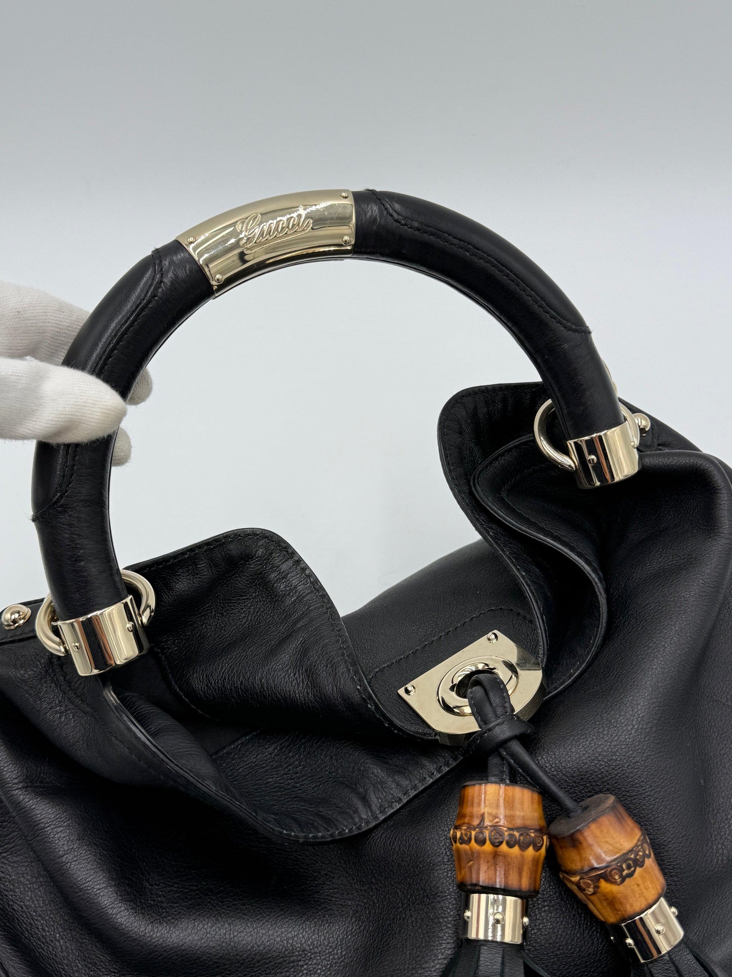 Gucci-Borsa-Indy-Top-Handle-in-Pelle-Nera-con-Dettagli-Bamboo-70493940285764 - Pally Vintage Closet