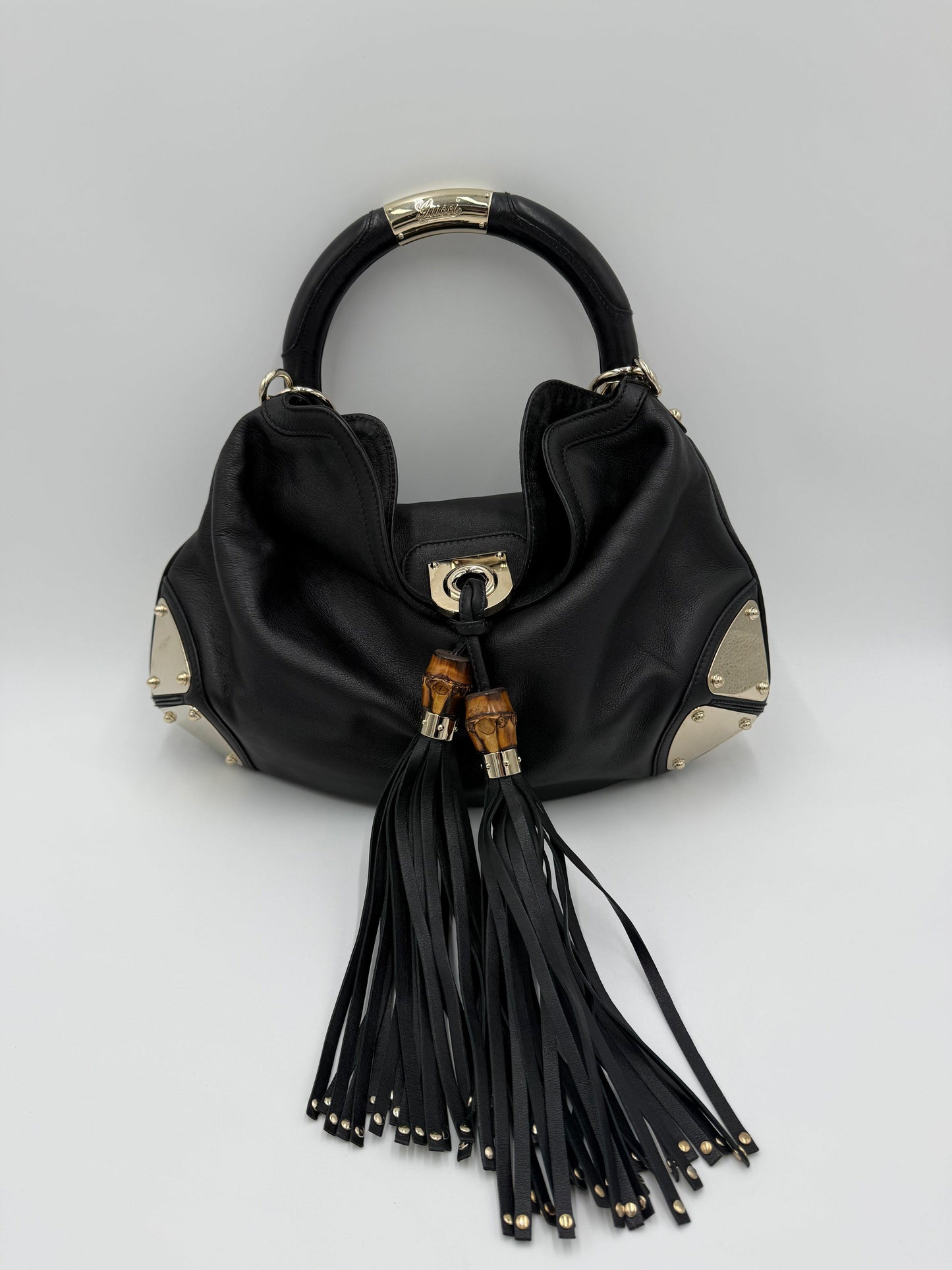 Gucci-Borsa-Indy-Top-Handle-in-Pelle-Nera-con-Dettagli-Bamboo-70493940580676 - Pally Vintage Closet