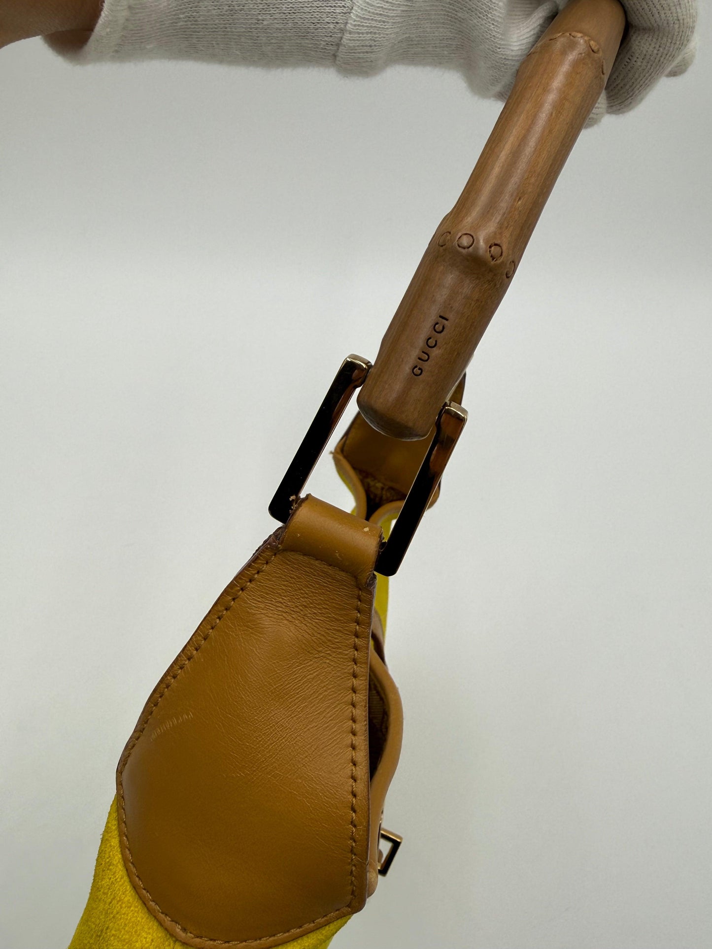 Gucci-Borsa-Jackie-Vintage-Edizione-Speciale-in-Camoscio-Giallo-e-Manico-in-Bamboo-70493948150084 - Pally Vintage Closet