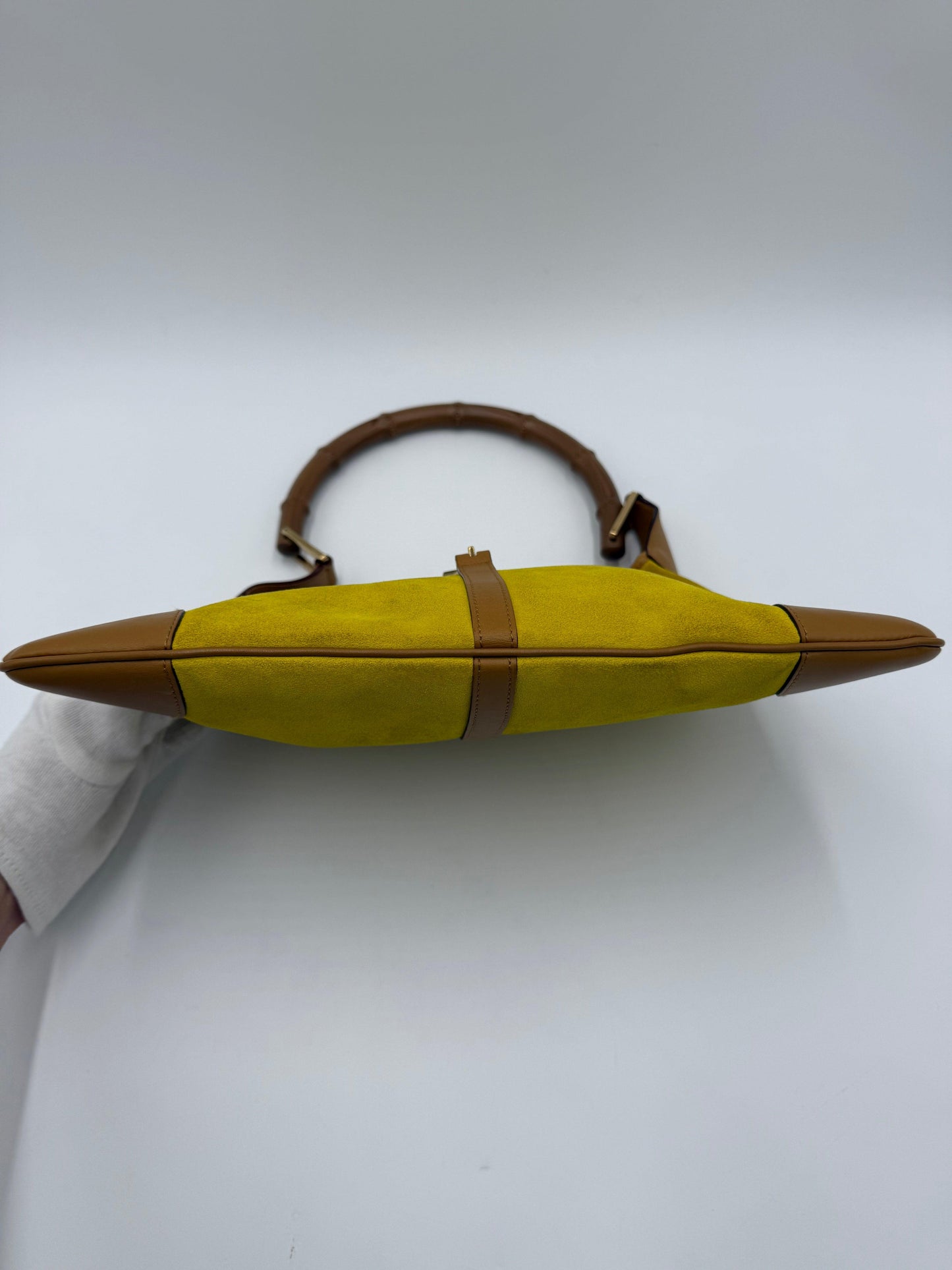 Gucci-Borsa-Jackie-Vintage-Edizione-Speciale-in-Camoscio-Giallo-e-Manico-in-Bamboo-70493948248388 - Pally Vintage Closet