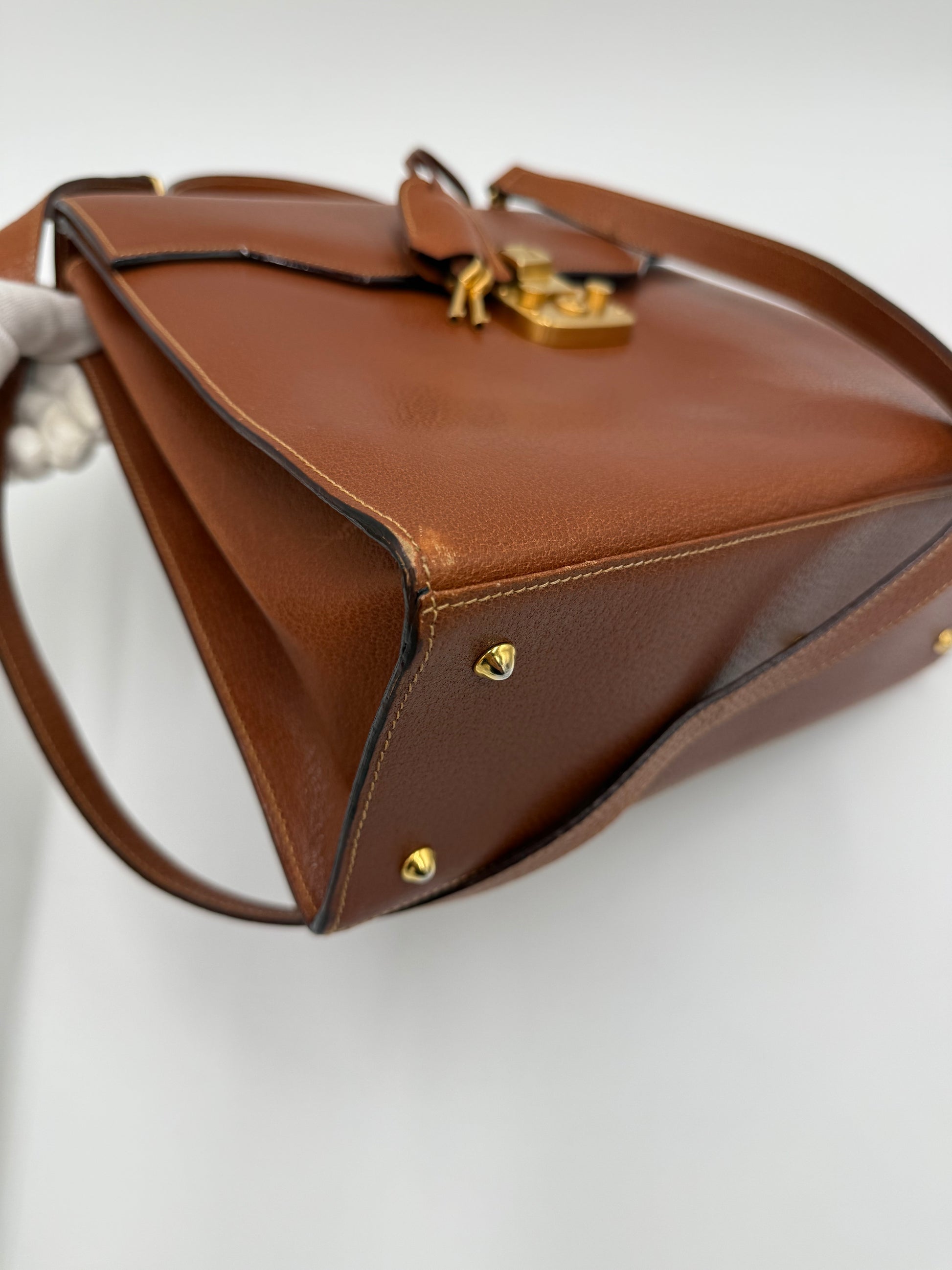 Gucci Borsa Lady Lock Vintage Top Handle in Pelle Cognac - Pally Vintage Closet