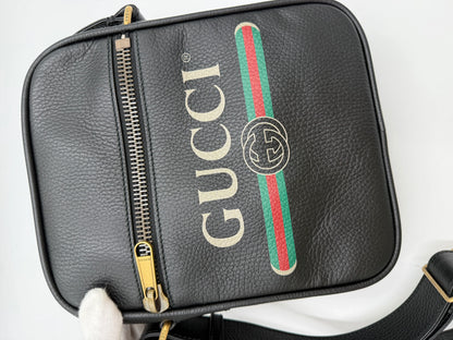 Gucci-Borsa-Print-Messenger-in-Pelle-Nera-70265937101124 - Pally Vintage Closet