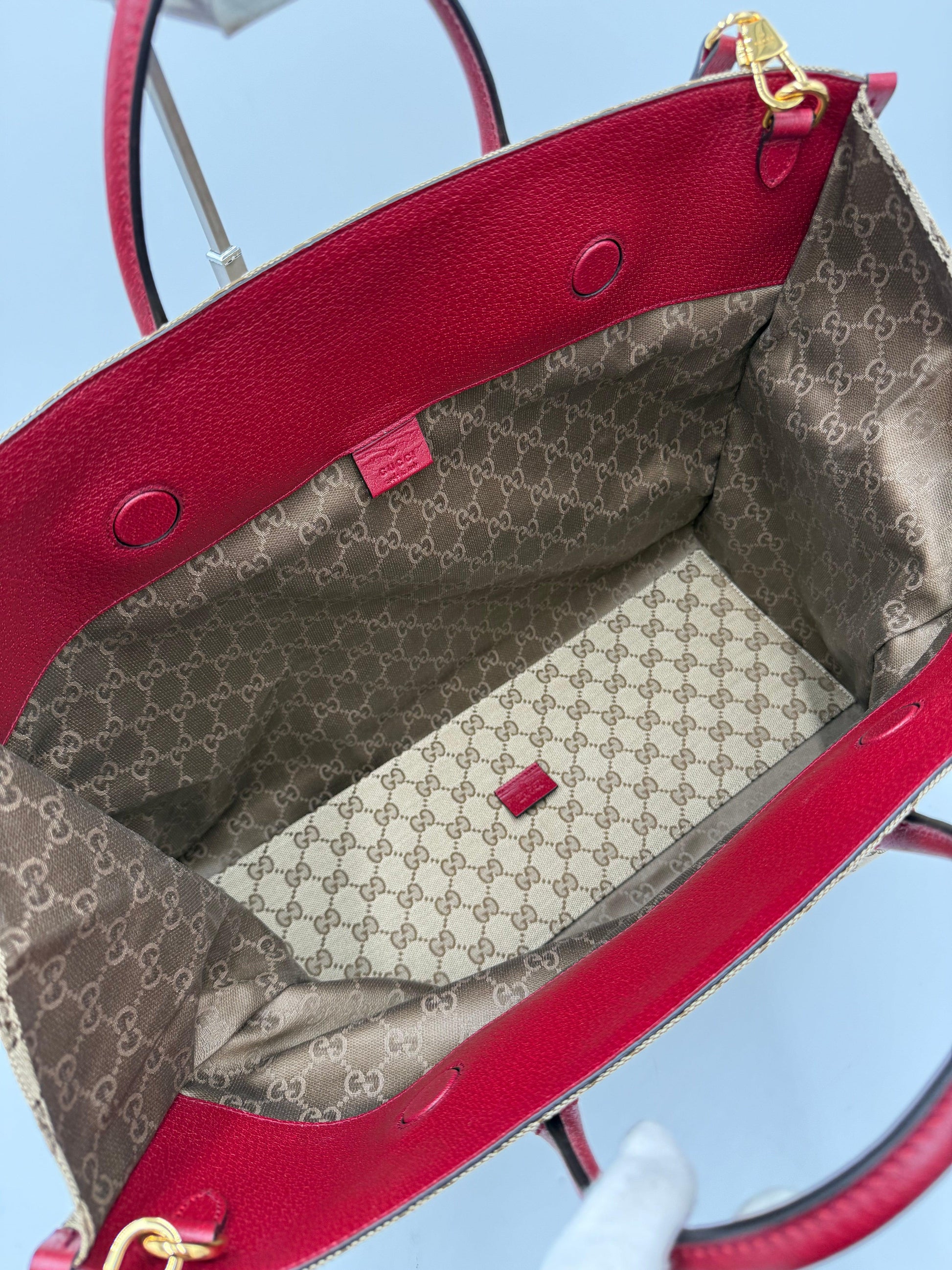 Gucci-Borsa-Tote-Soft-in-Tela-GG-Supreme-e-Pelle-Martellata-Rossa-70420575322436 - Pally Vintage Closet