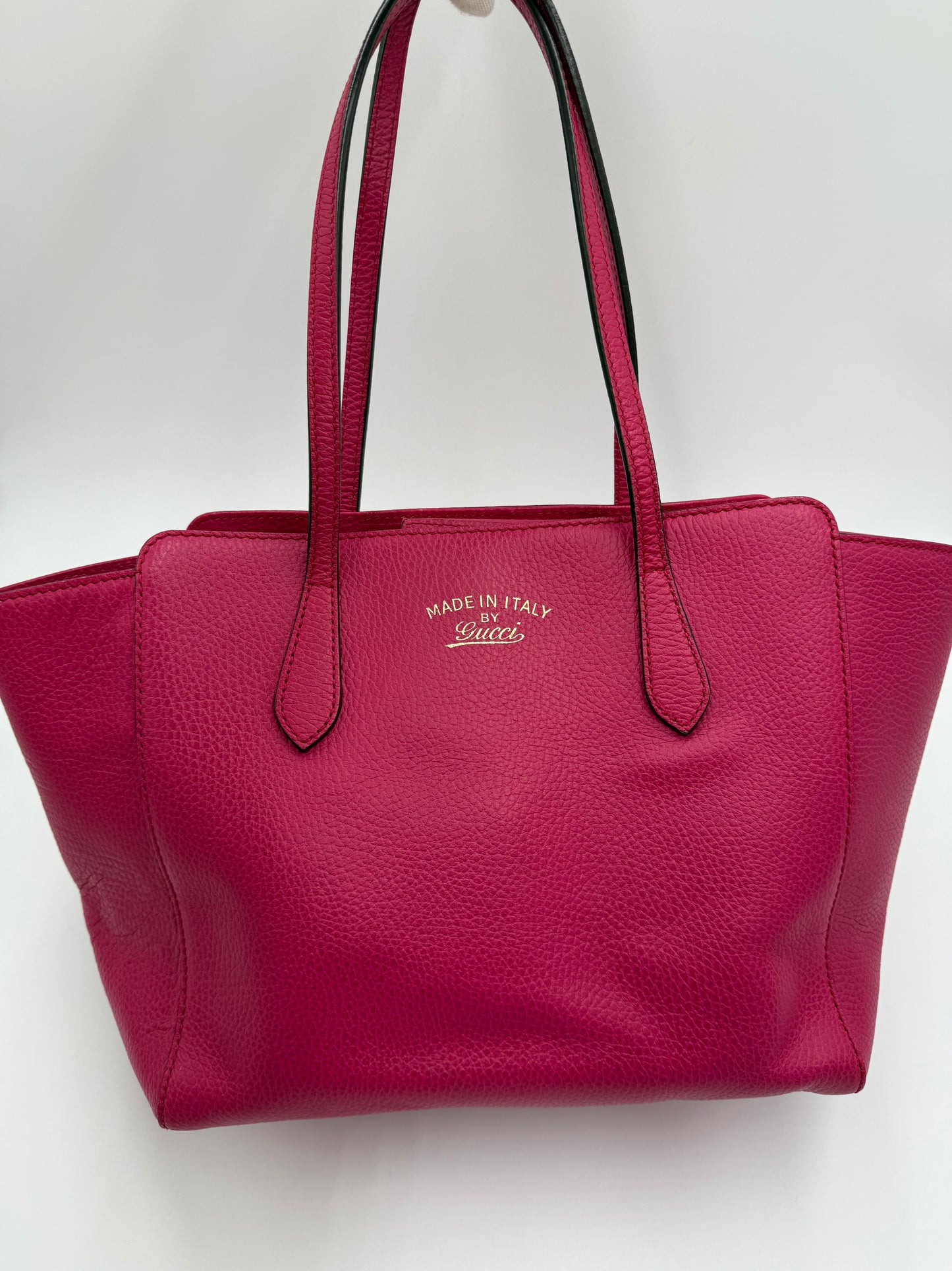 Gucci Borsa Tote Swing Media in Pelle Martellata Fucsia - Pally Vintage Closet
