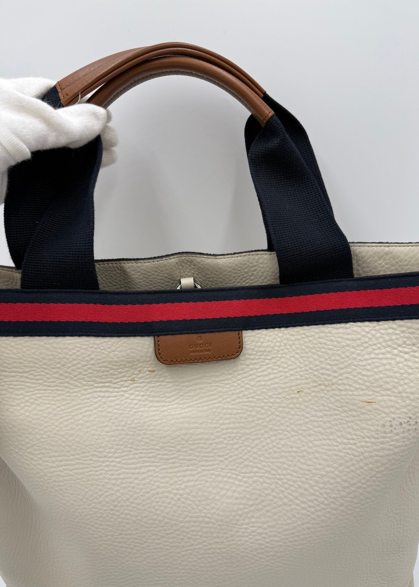 Gucci Borsa Tote Vintage in Pelle Avorio con Dettagli Web