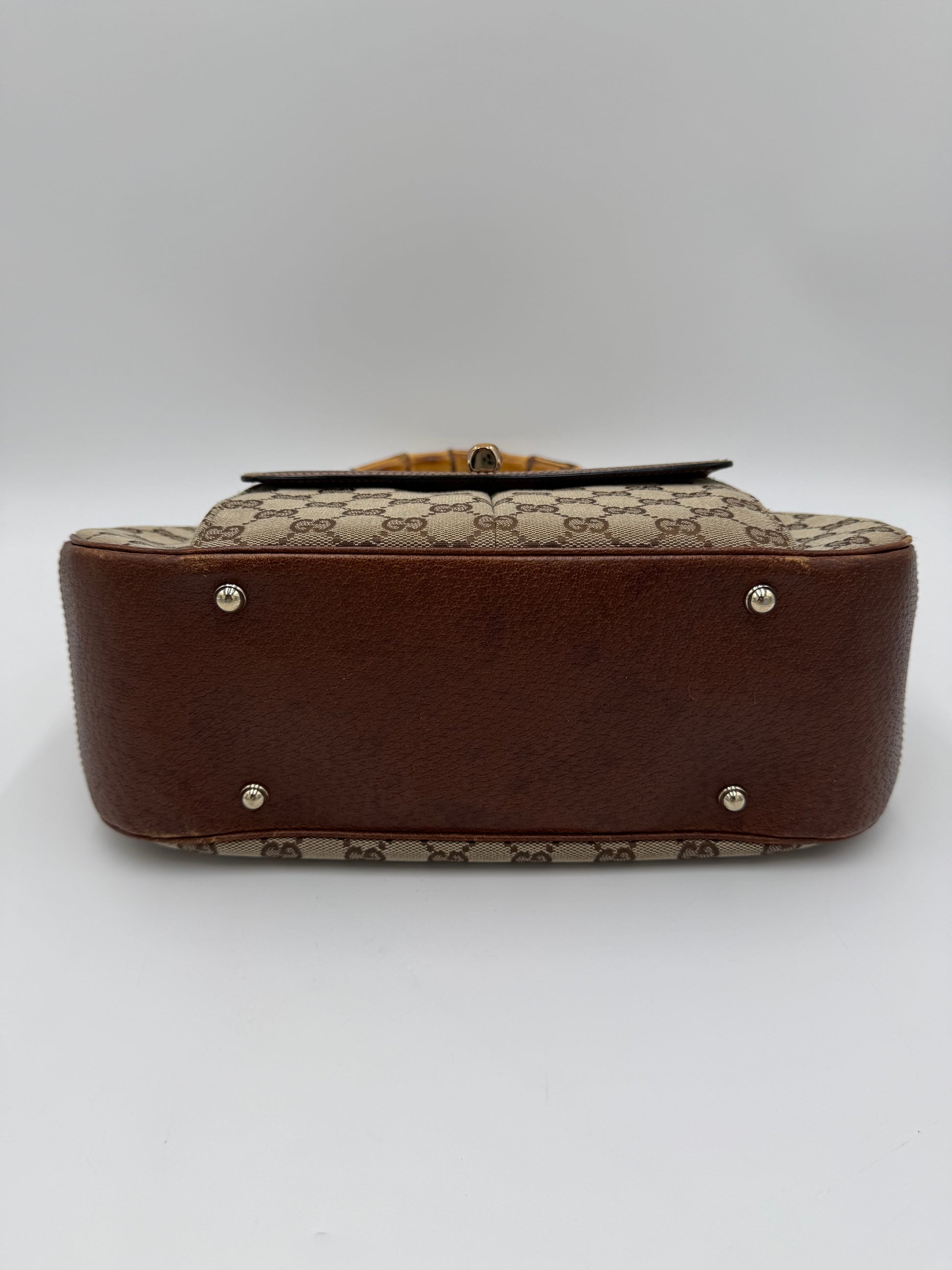Gucci Borsa Vintage Bamboo in Tela GG Monogram e Pelle Marrone - Pally Vintage Closet