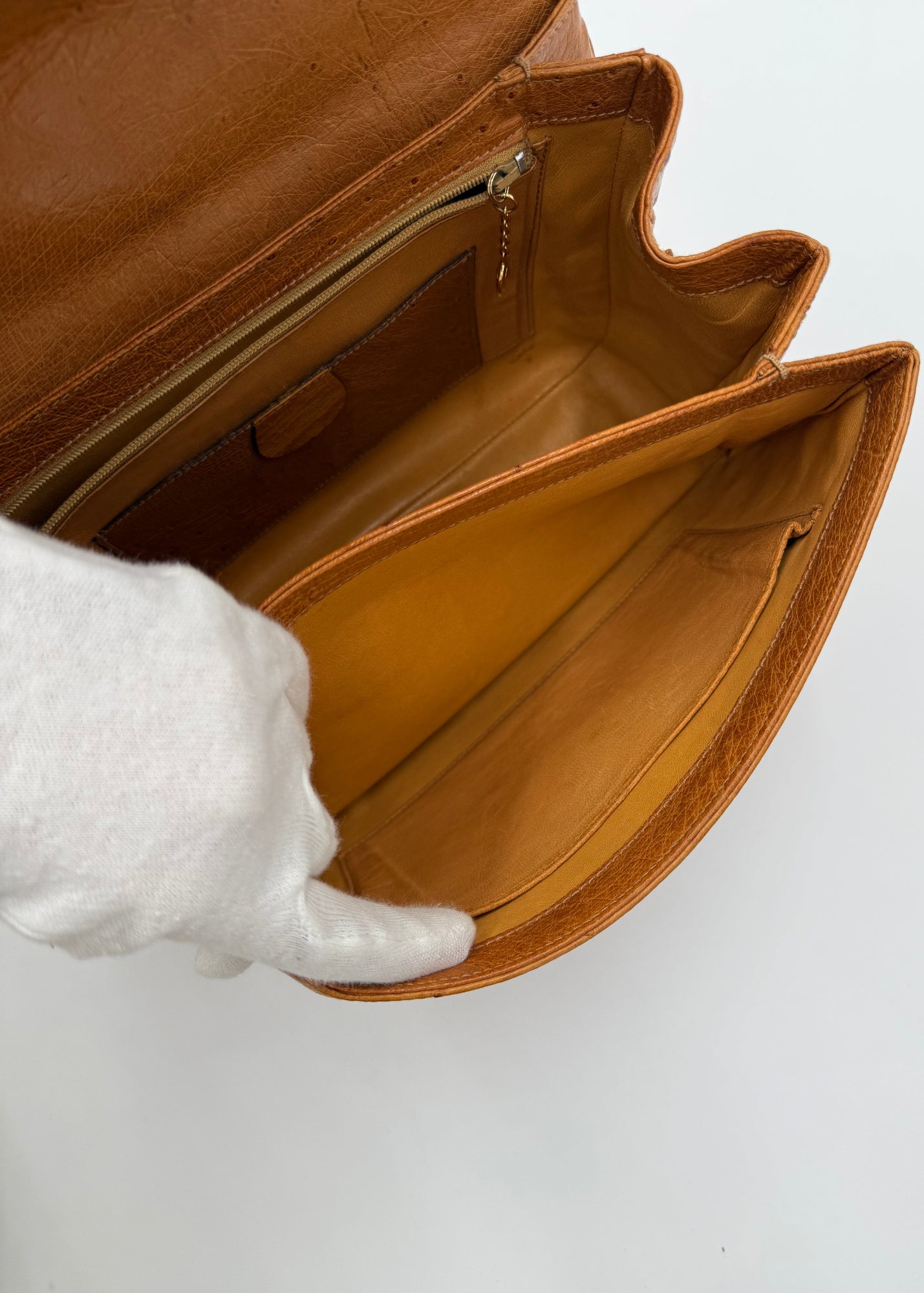 Gucci Borsa Vintage Convertible Bamboo Top Handle in Struzzo Cognac