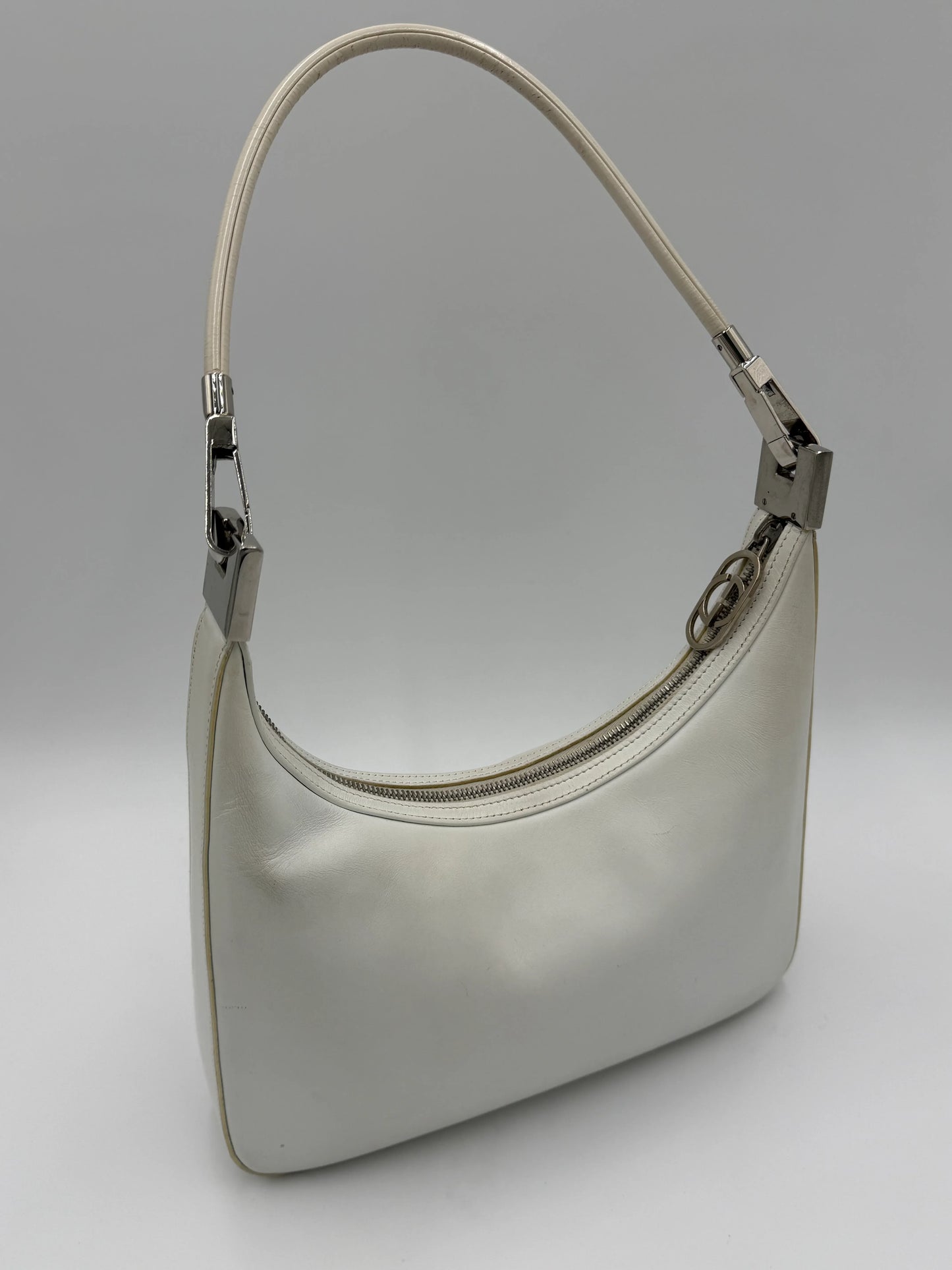 Gucci-Borsa-Vintage-Hobo-Moon-by-Tom-Ford-in-Pelle-Bianca-70135148609860 - Pally Vintage Closet