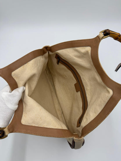 Gucci-Borsa-Vintage-con-Manici-in-Bamboo-e-Dettagli-Intrecciati-Beige-70493925015876 - Pally Vintage Closet