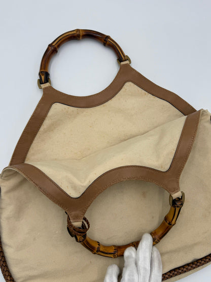 Gucci-Borsa-Vintage-con-Manici-in-Bamboo-e-Dettagli-Intrecciati-Beige-70493925048644 - Pally Vintage Closet