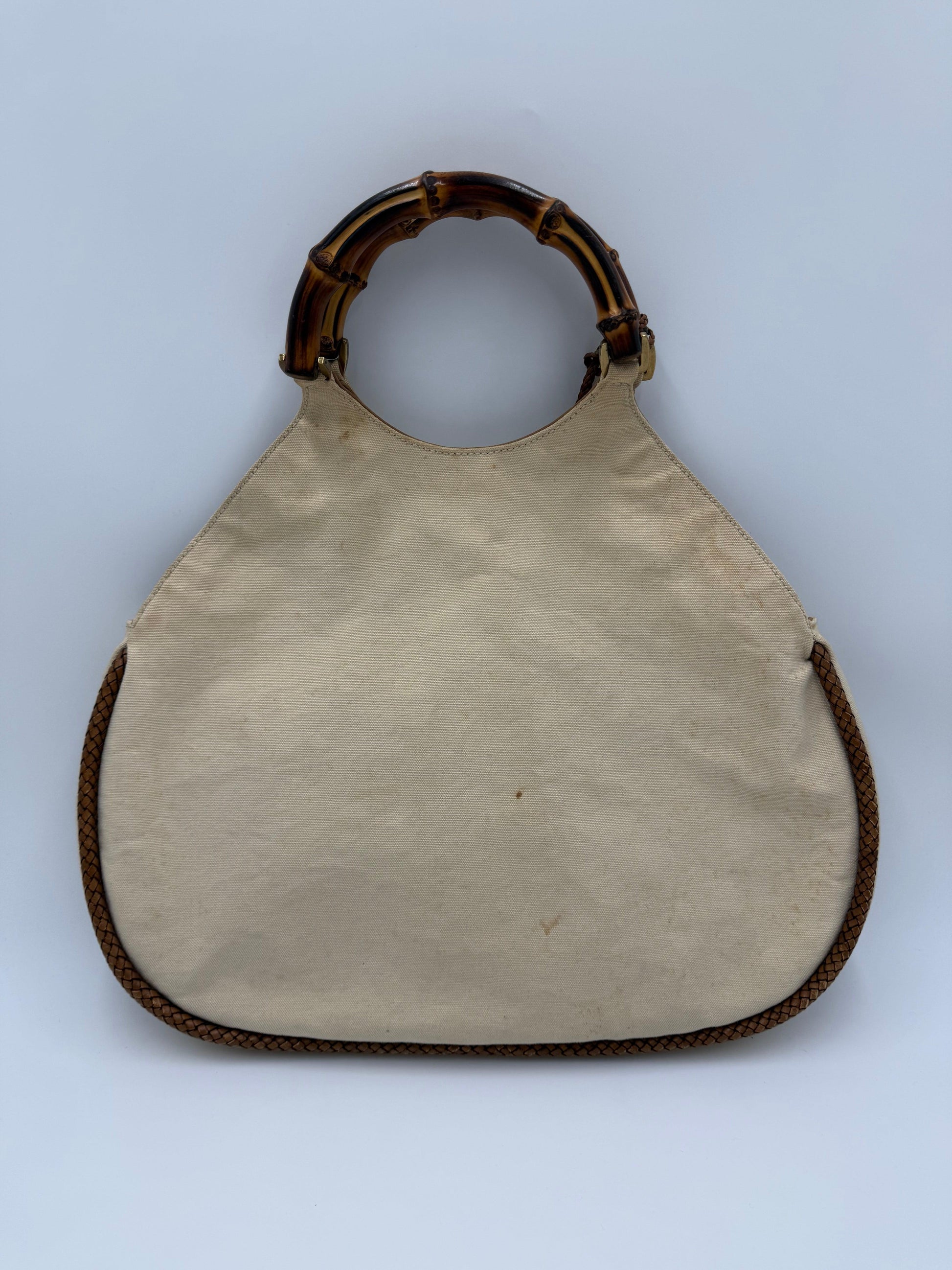 Gucci-Borsa-Vintage-con-Manici-in-Bamboo-e-Dettagli-Intrecciati-Beige-70493925245252 - Pally Vintage Closet