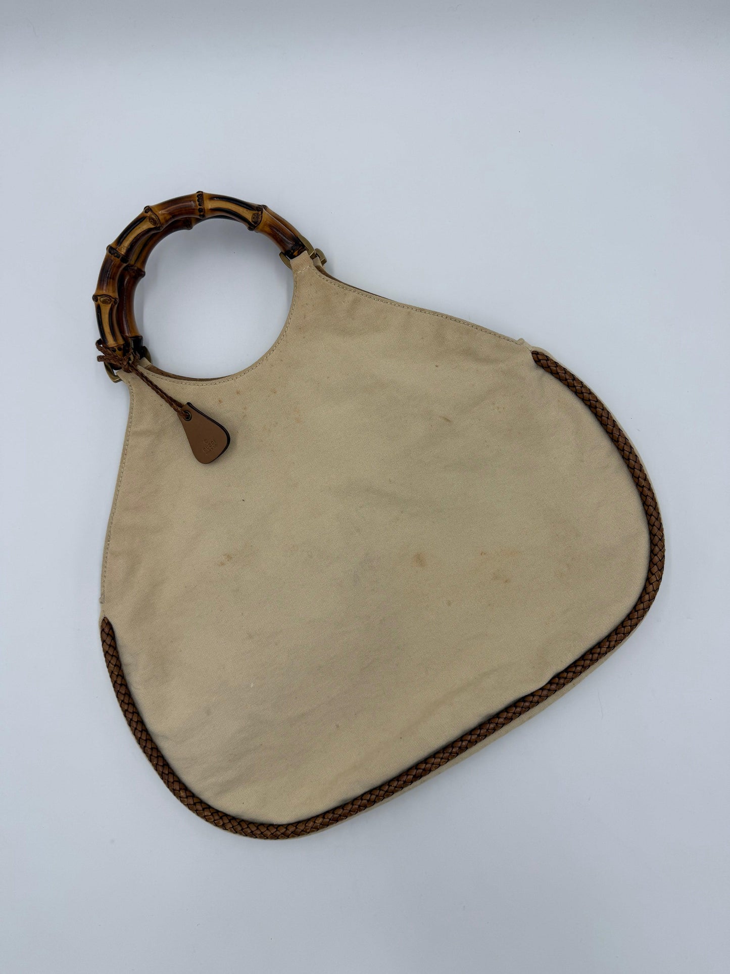 Gucci-Borsa-Vintage-con-Manici-in-Bamboo-e-Dettagli-Intrecciati-Beige-70493925310788 - Pally Vintage Closet