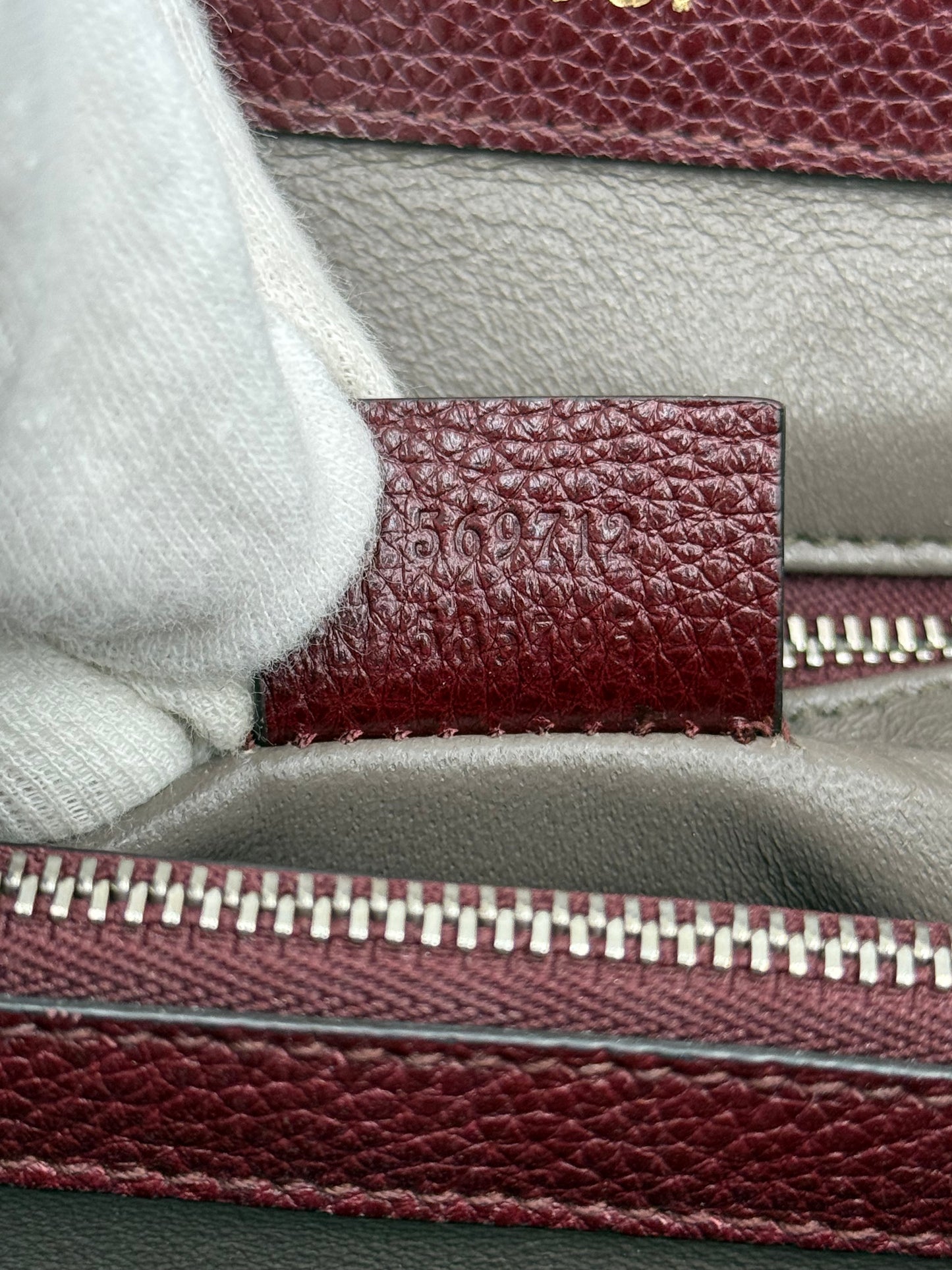 Gucci Borsa Zumi Tote in Pelle Granulata Bordeaux - Pally Vintage Closet