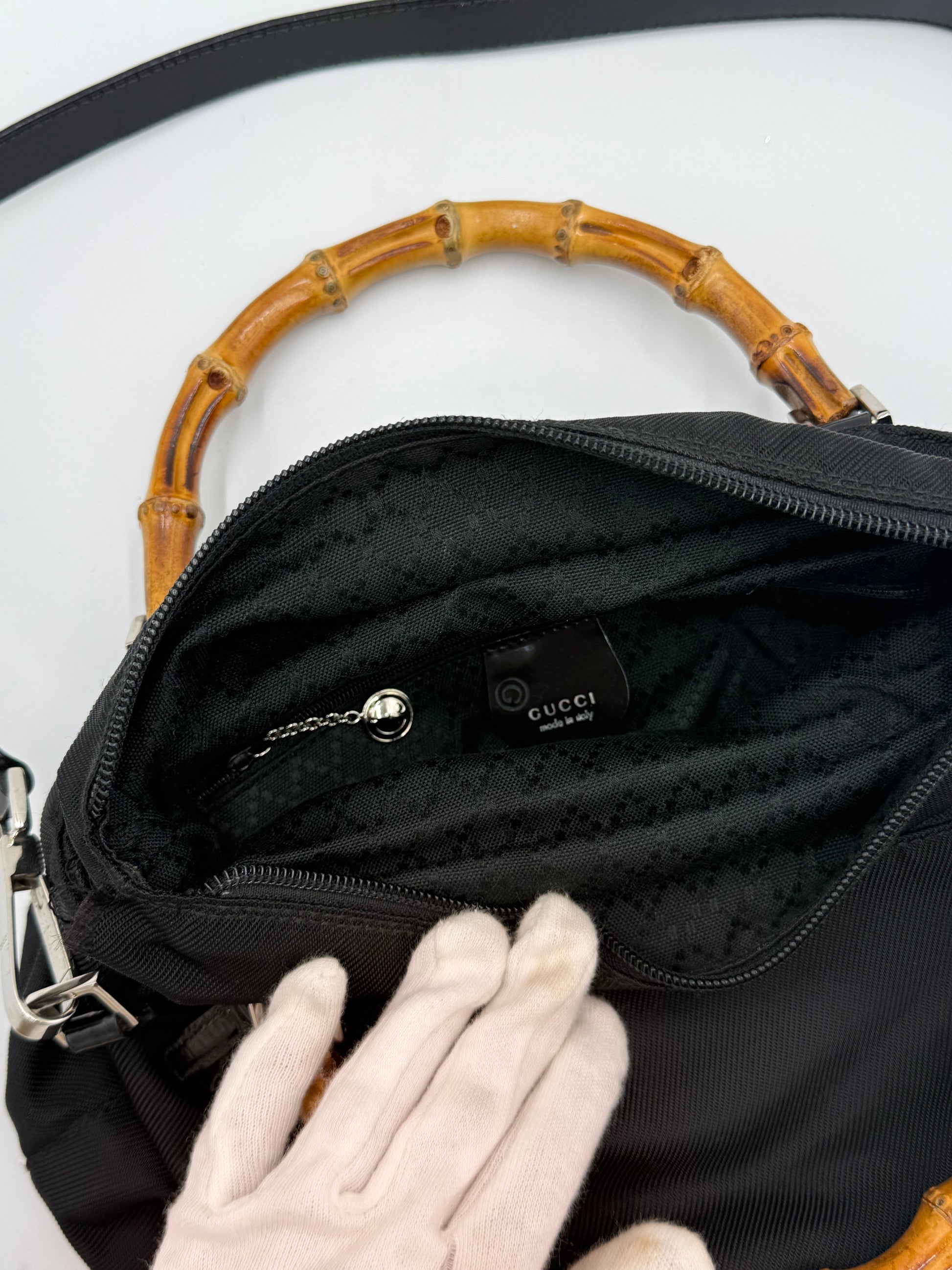 Gucci Borsa a Mano e Tracolla Bamboo in Nylon Nero Pally Vintage Closet