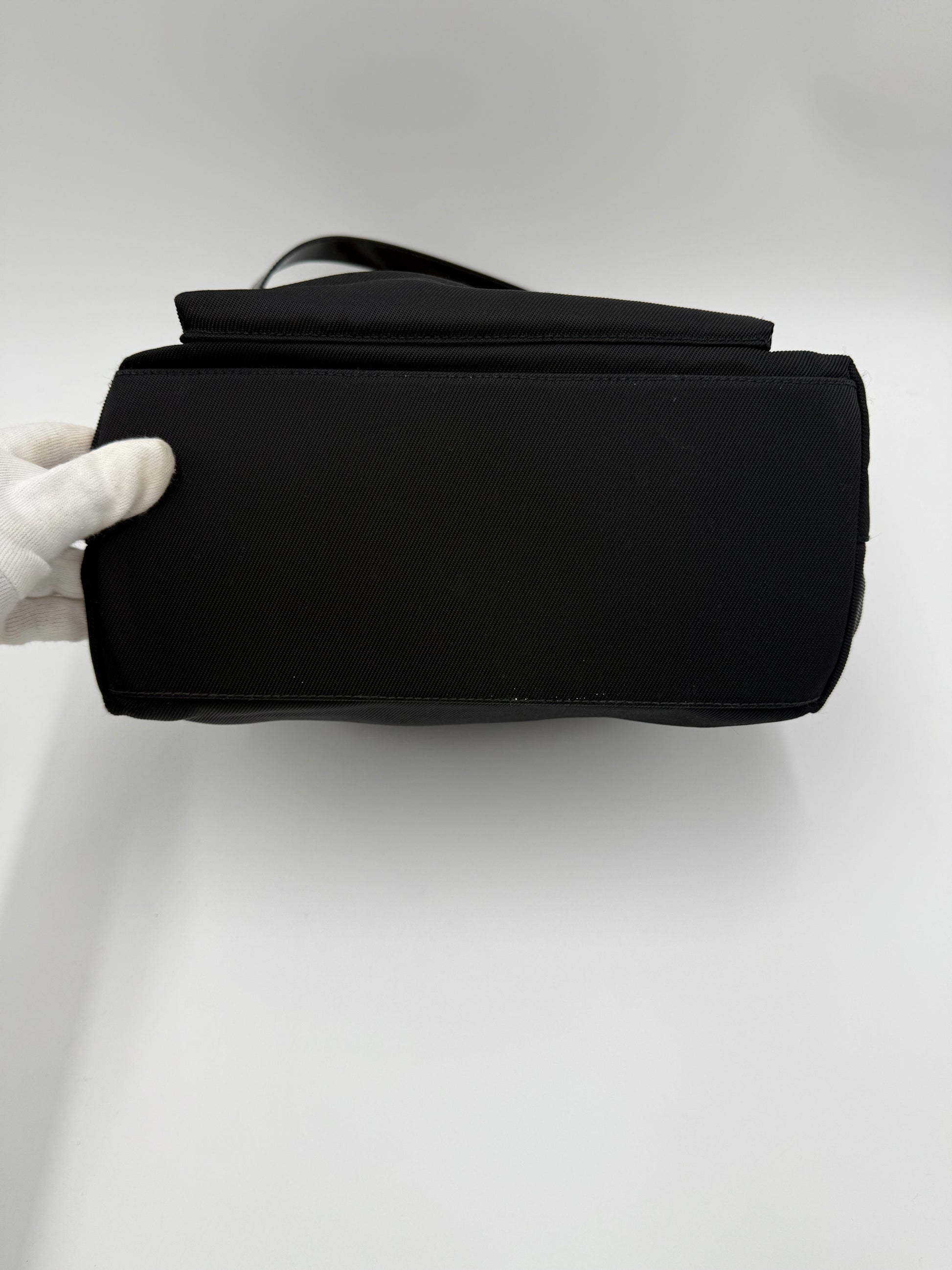 Gucci Borsa a Mano e Tracolla Bamboo in Nylon Nero Pally Vintage Closet