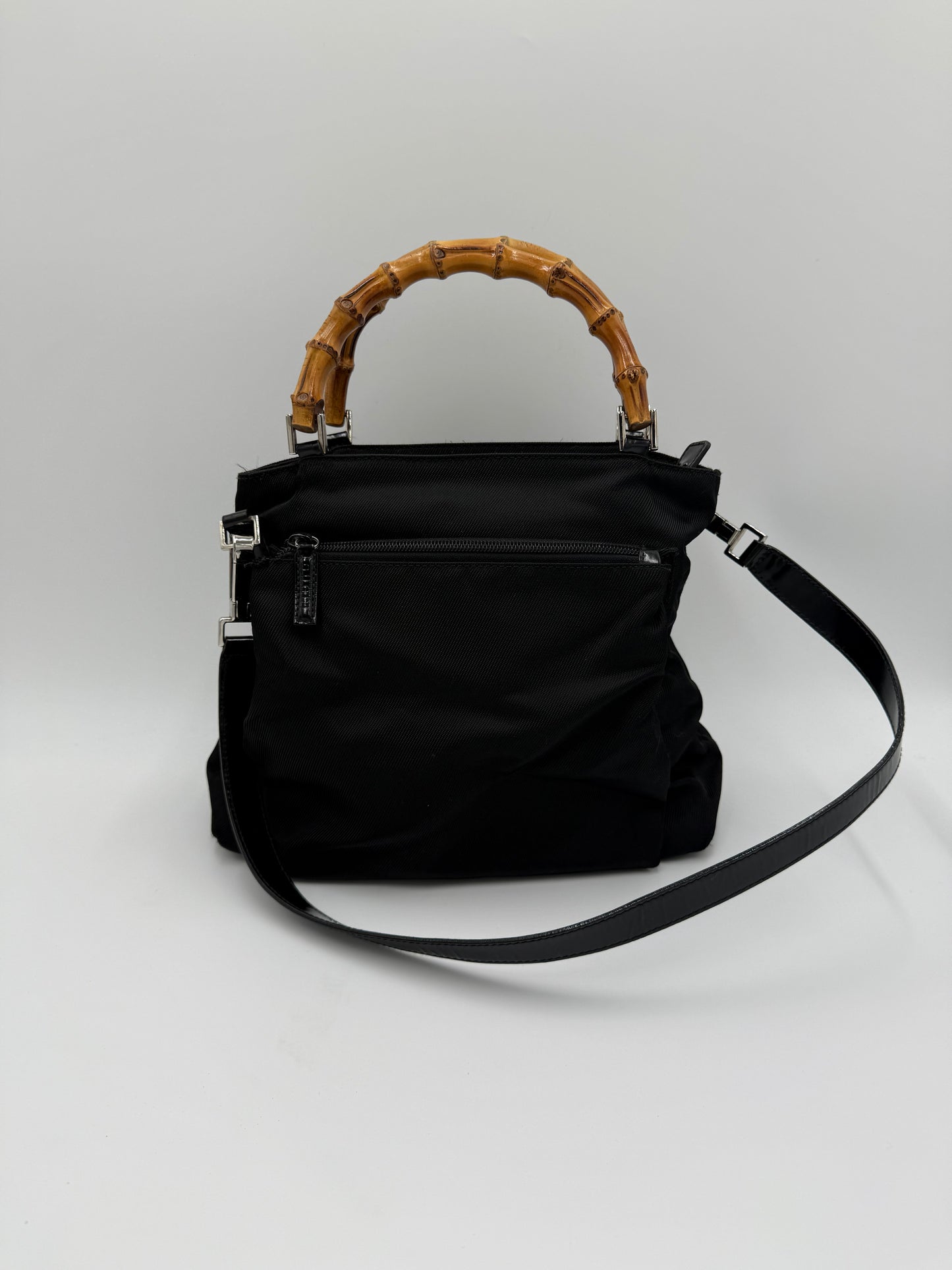 Gucci Borsa a Mano e Tracolla Bamboo in Nylon Nero Pally Vintage Closet