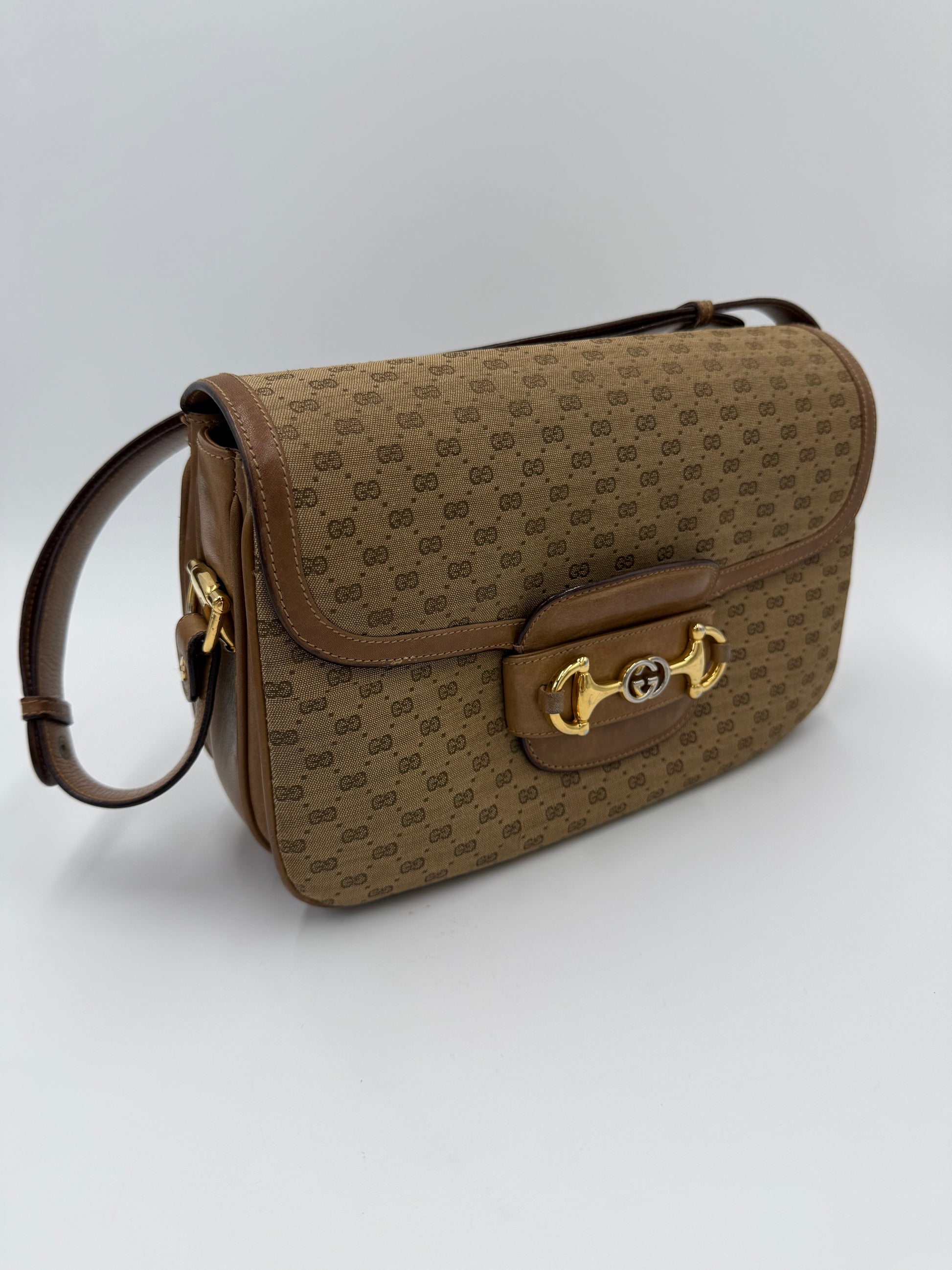 Gucci Borsa a Spalla Horsebit Vintage con Logo GG Beige - Pally Vintage Closet