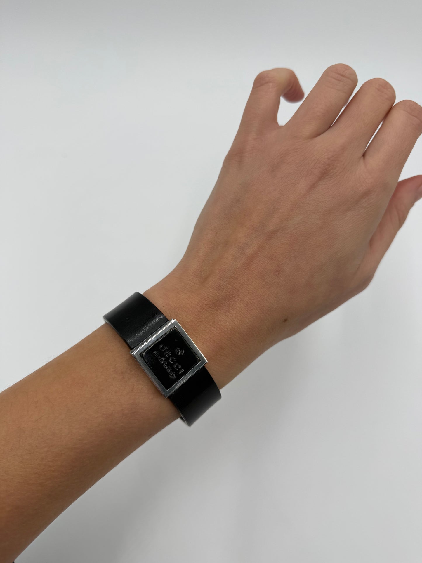 Gucci Bracciale Vintage in Pelle e Argento 925 Nero - Pally Vintage Closet