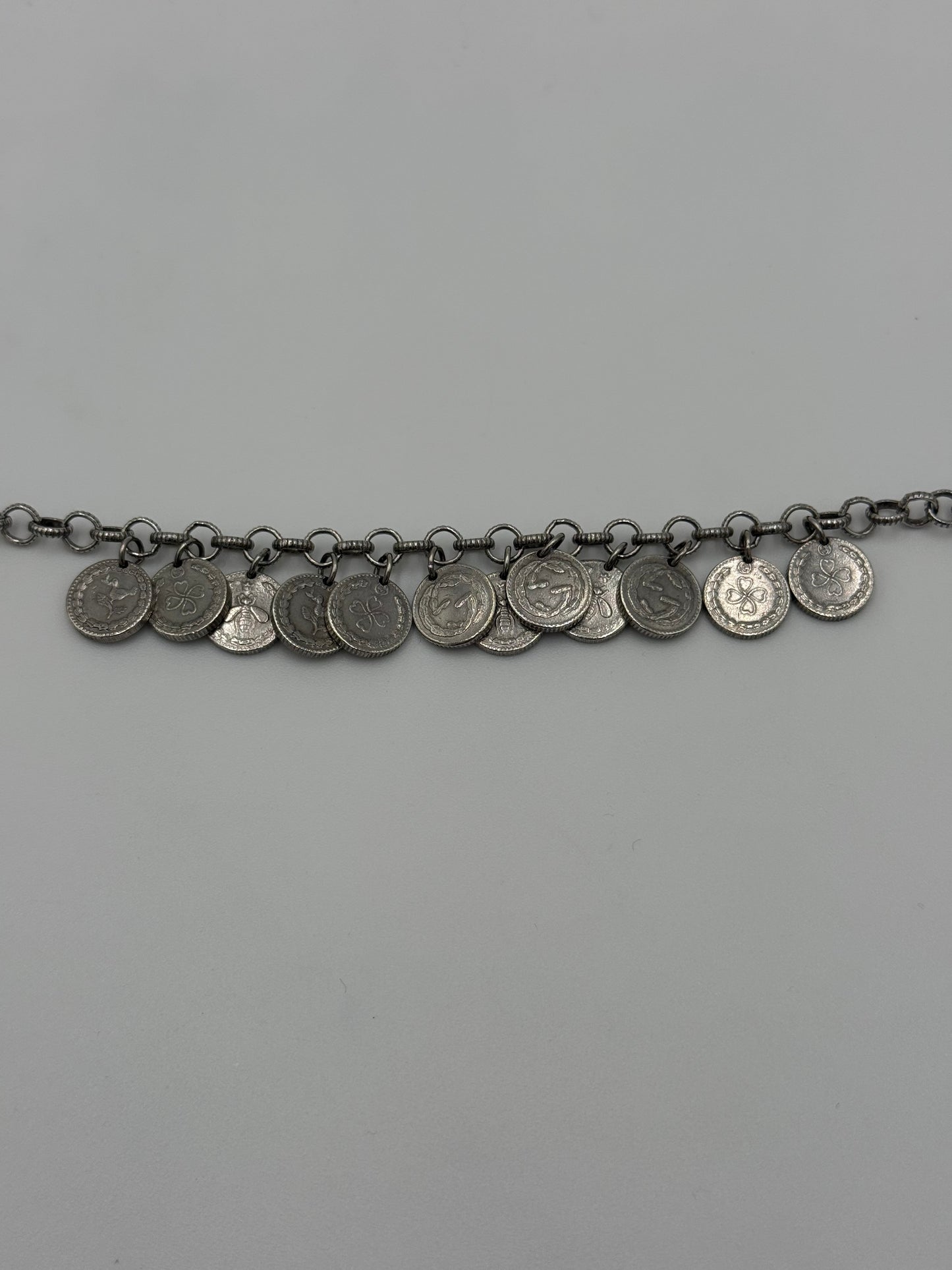 Gucci Bracciale con Ciondoli Moneta Multipli in Argento 925 - Pally Vintage Closet