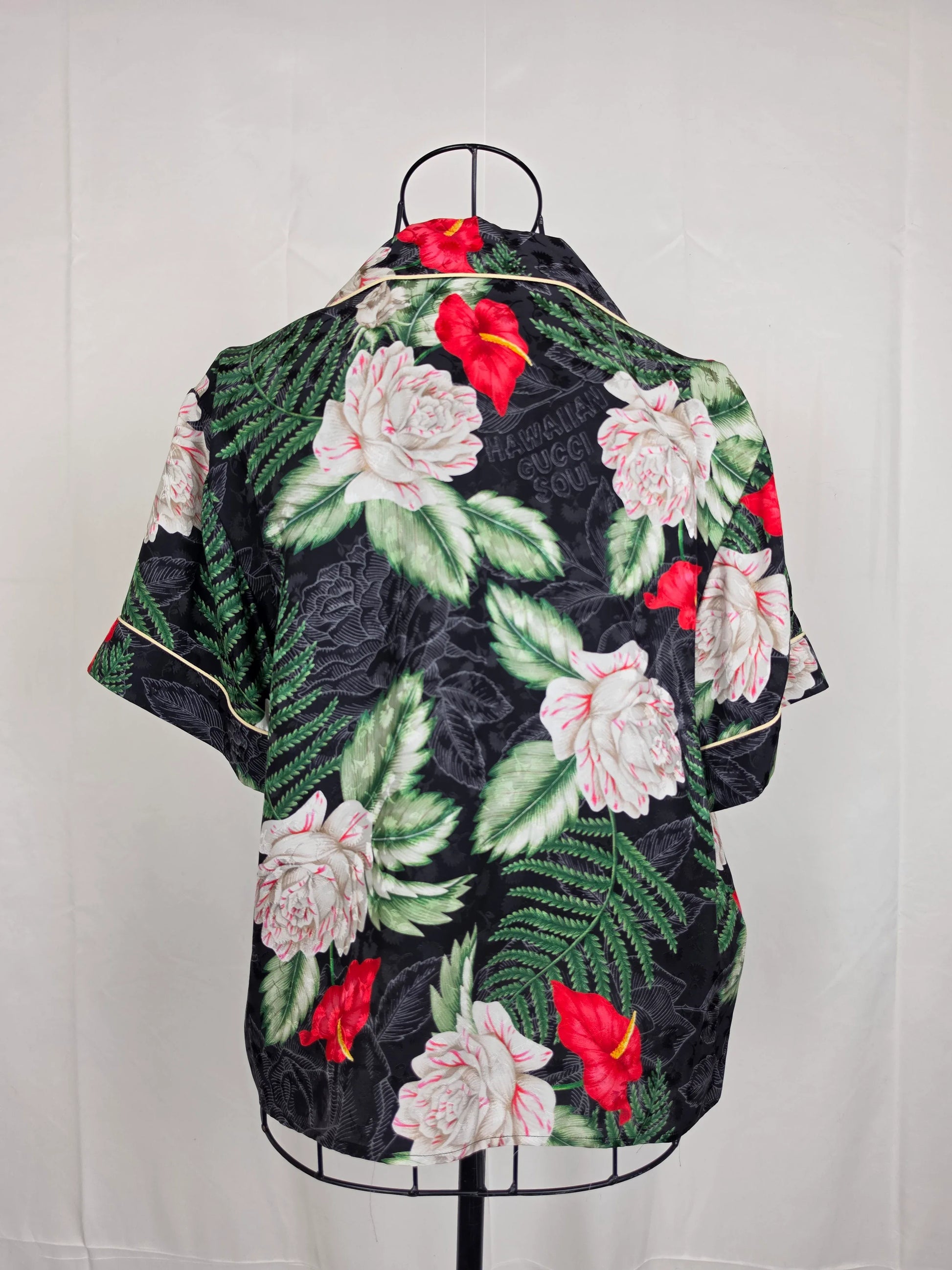 Gucci-Camicia-Hawaiian-Soul-in-Jacquard-di-Seta-Verde-70263528718660 - Pally Vintage Closet