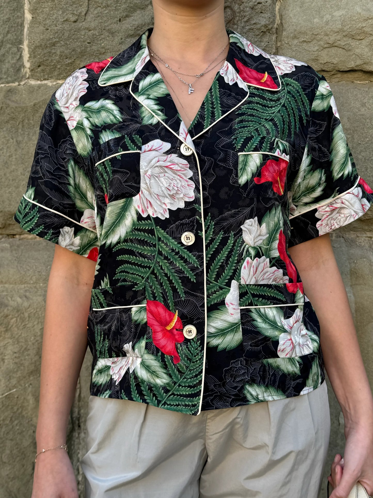 Gucci-Camicia-Hawaiian-Soul-in-Jacquard-di-Seta-Verde-70300483584324 - Pally Vintage Closet