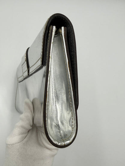Gucci Clutch Vintage by Frida Giannini in Pelle Metallizzata e Plexiglass Argento - Pally Vintage Closet