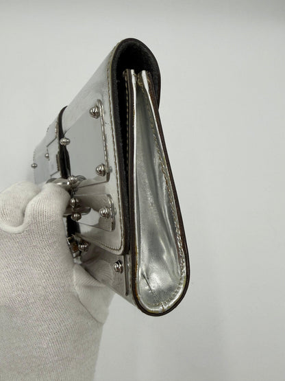 Gucci Clutch Vintage by Frida Giannini in Pelle Metallizzata e Plexiglass Argento - Pally Vintage Closet