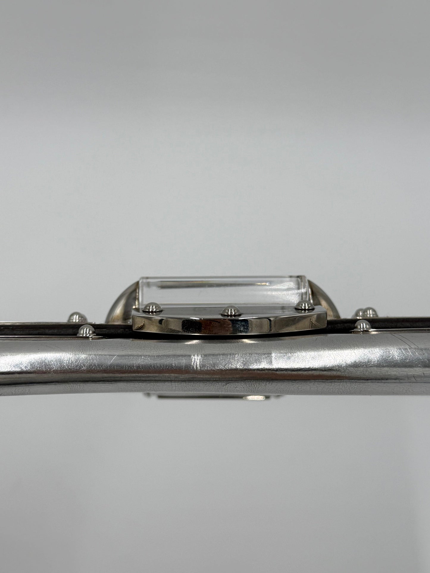 Gucci Clutch Vintage by Frida Giannini in Pelle Metallizzata e Plexiglass Argento - Pally Vintage Closet