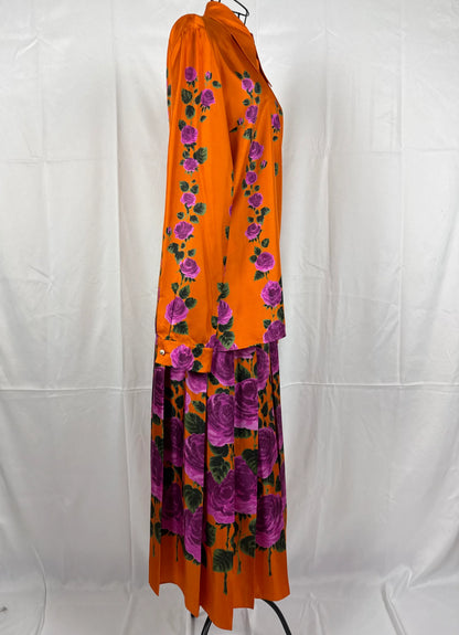 Gucci-Completo-Gonna-e-Blusa-Stampa-Floreale-Arancione-69083339227460 - Pally Vintage Closet