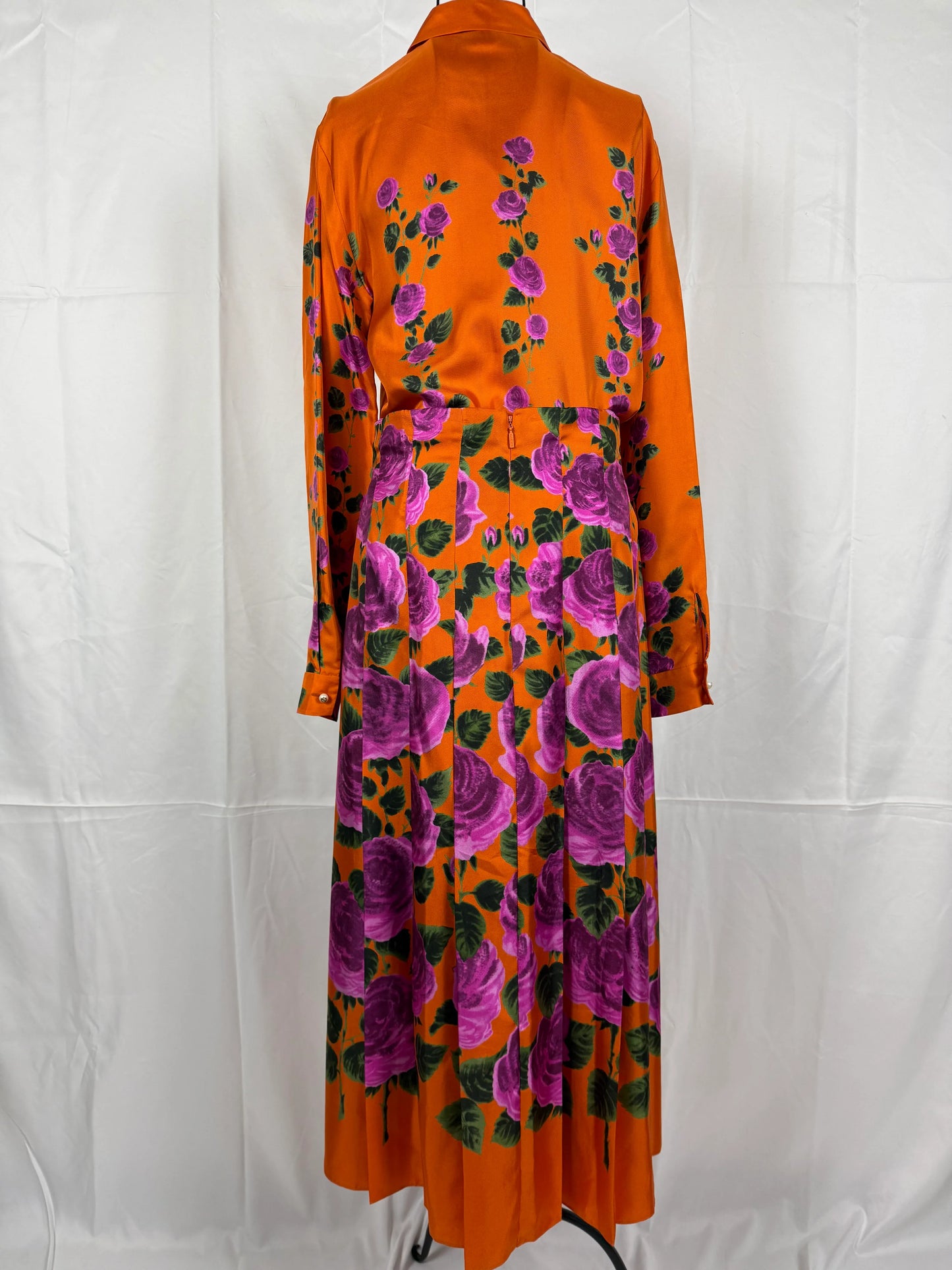 Gucci-Completo-Gonna-e-Blusa-Stampa-Floreale-Arancione-69083339292996 - Pally Vintage Closet